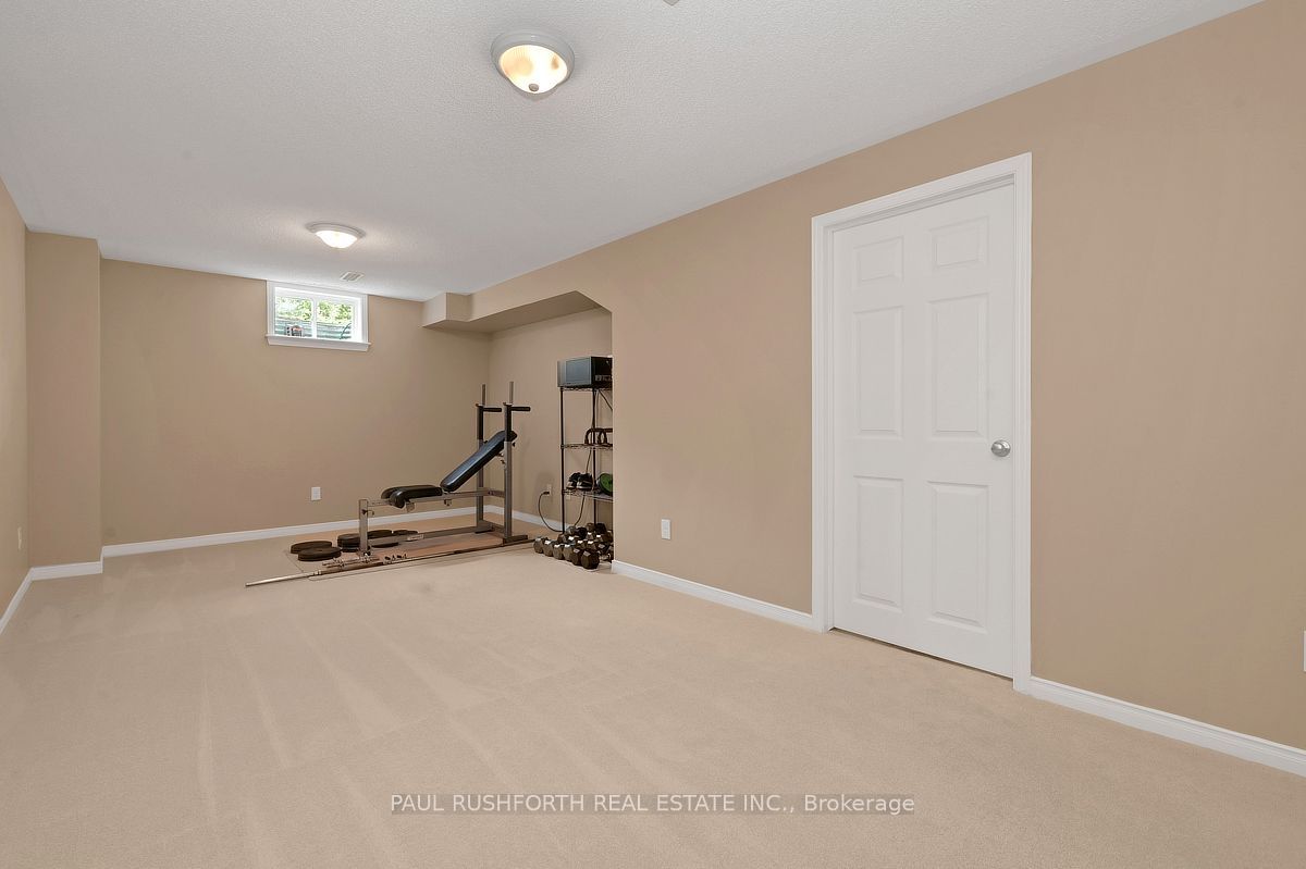 358 Aldworth Private Property Photo 22