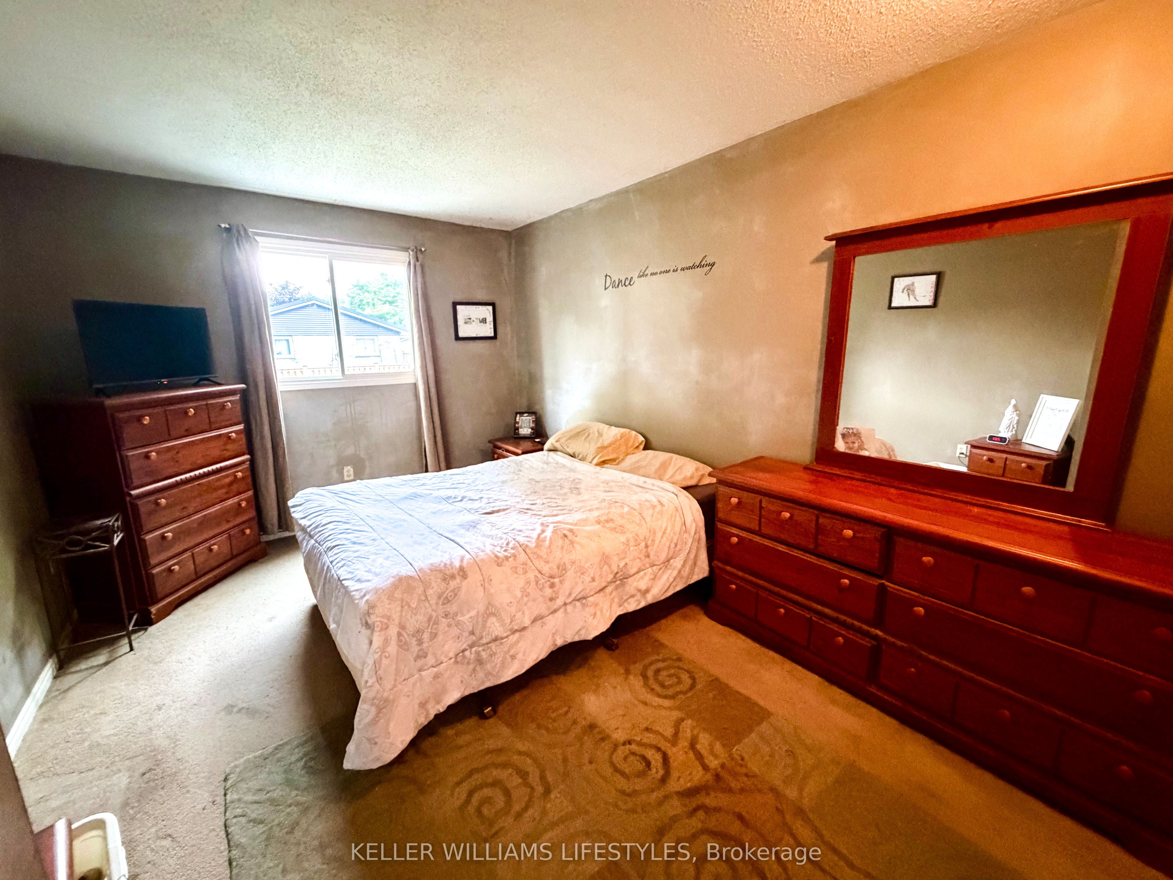 95 Bonaventure Drive Property Photo 9