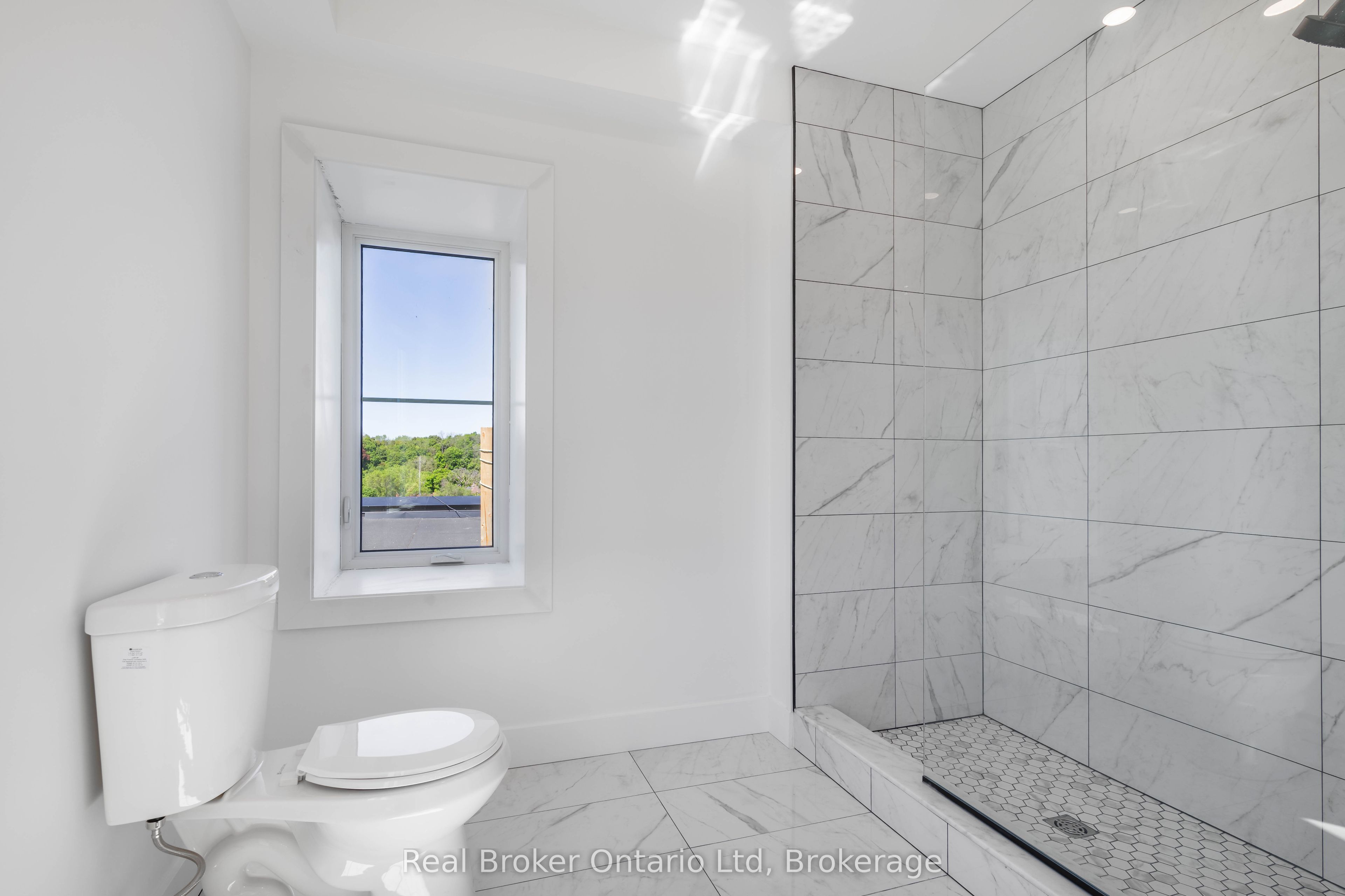 80 9th Street E 701 Property Photo 15
