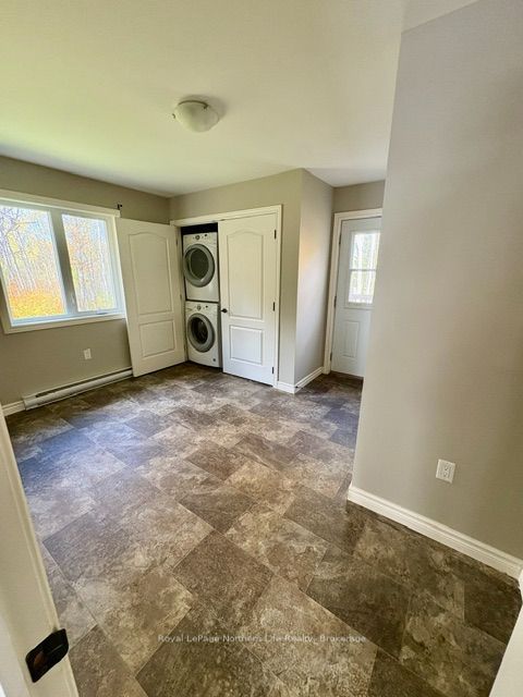 522 Hart Road Property Photo 14