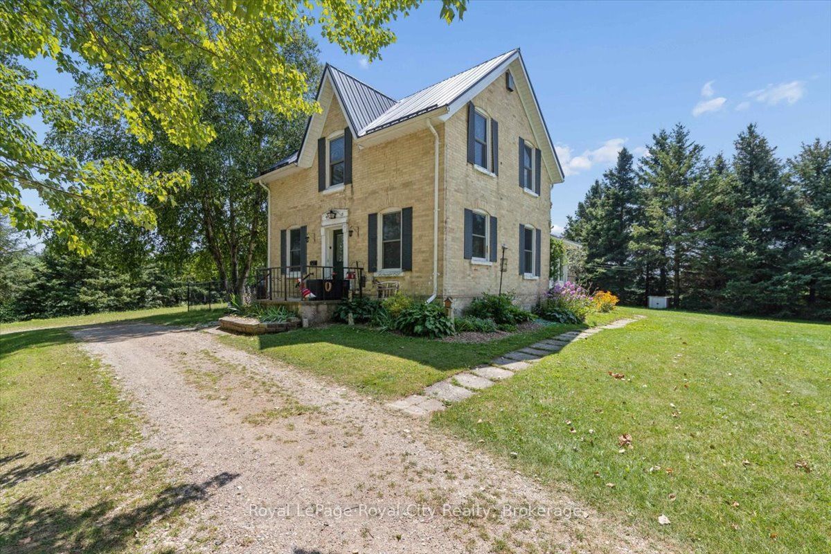 5453 9 Highway Property Photo 2