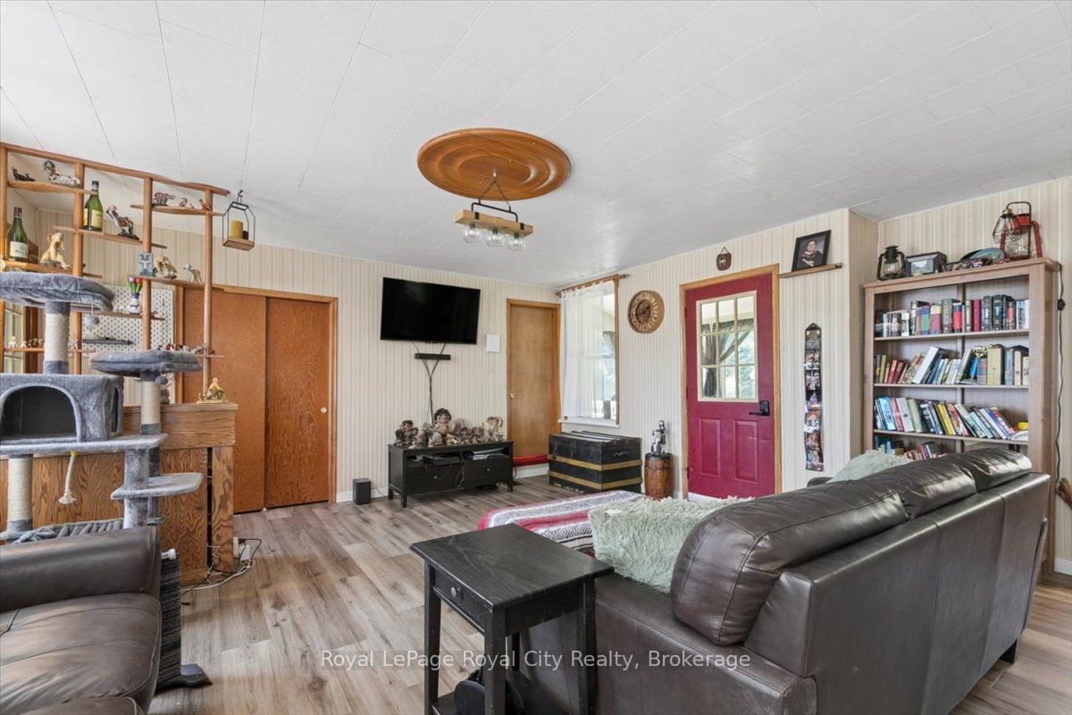 5453 9 Highway Property Photo 12