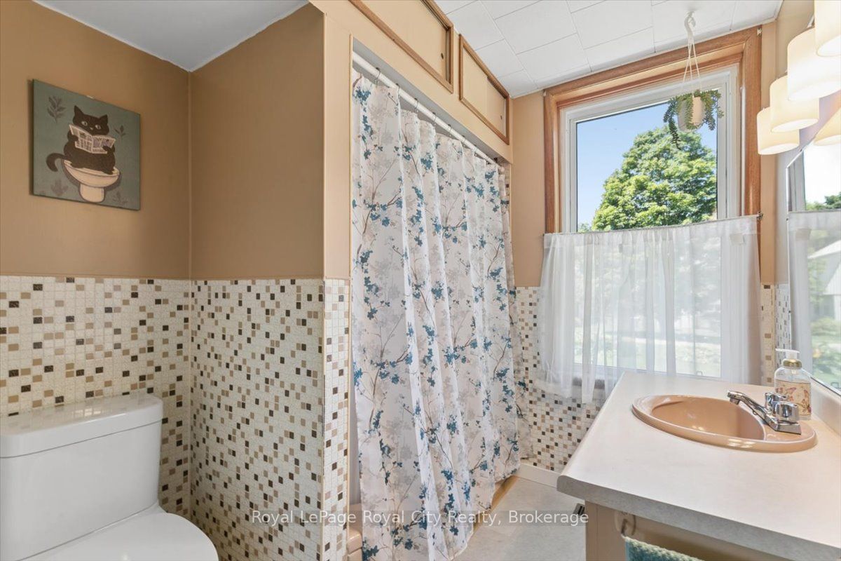 5453 9 Highway Property Photo 16