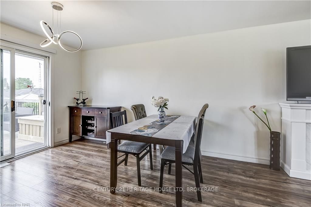 10 Madison Street Property Photo 10