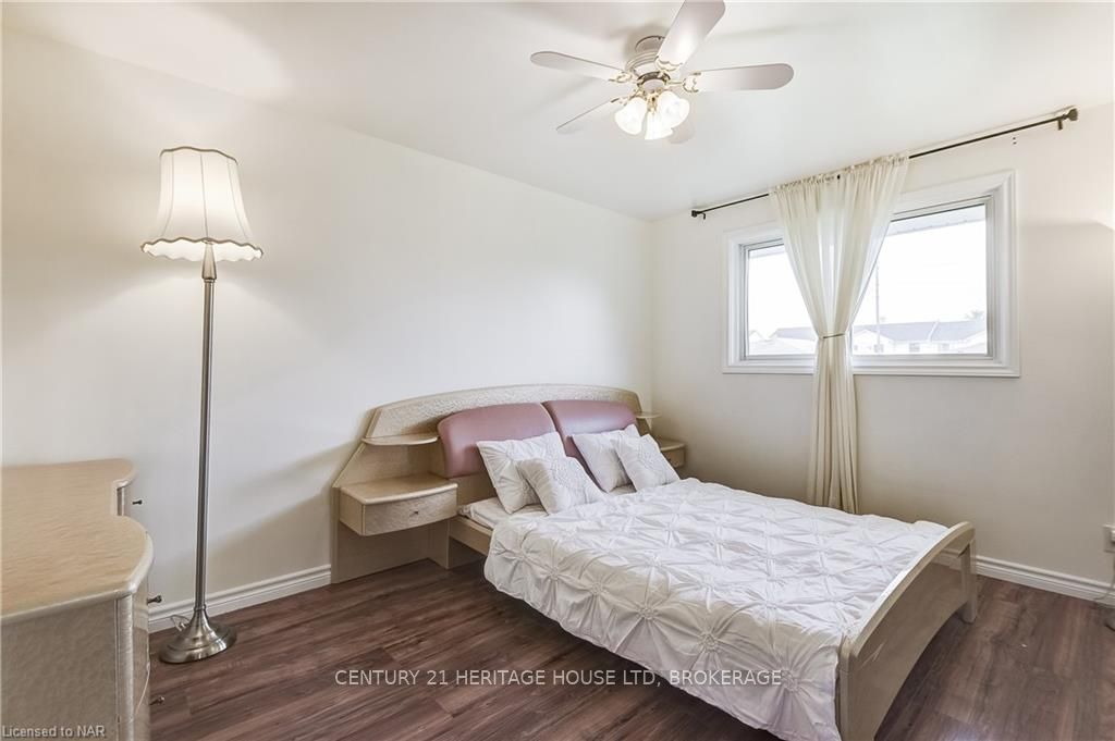 10 Madison Street Property Photo 18