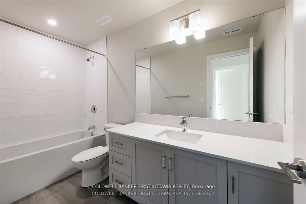130 Boundstone Way 105 Property Photo 5