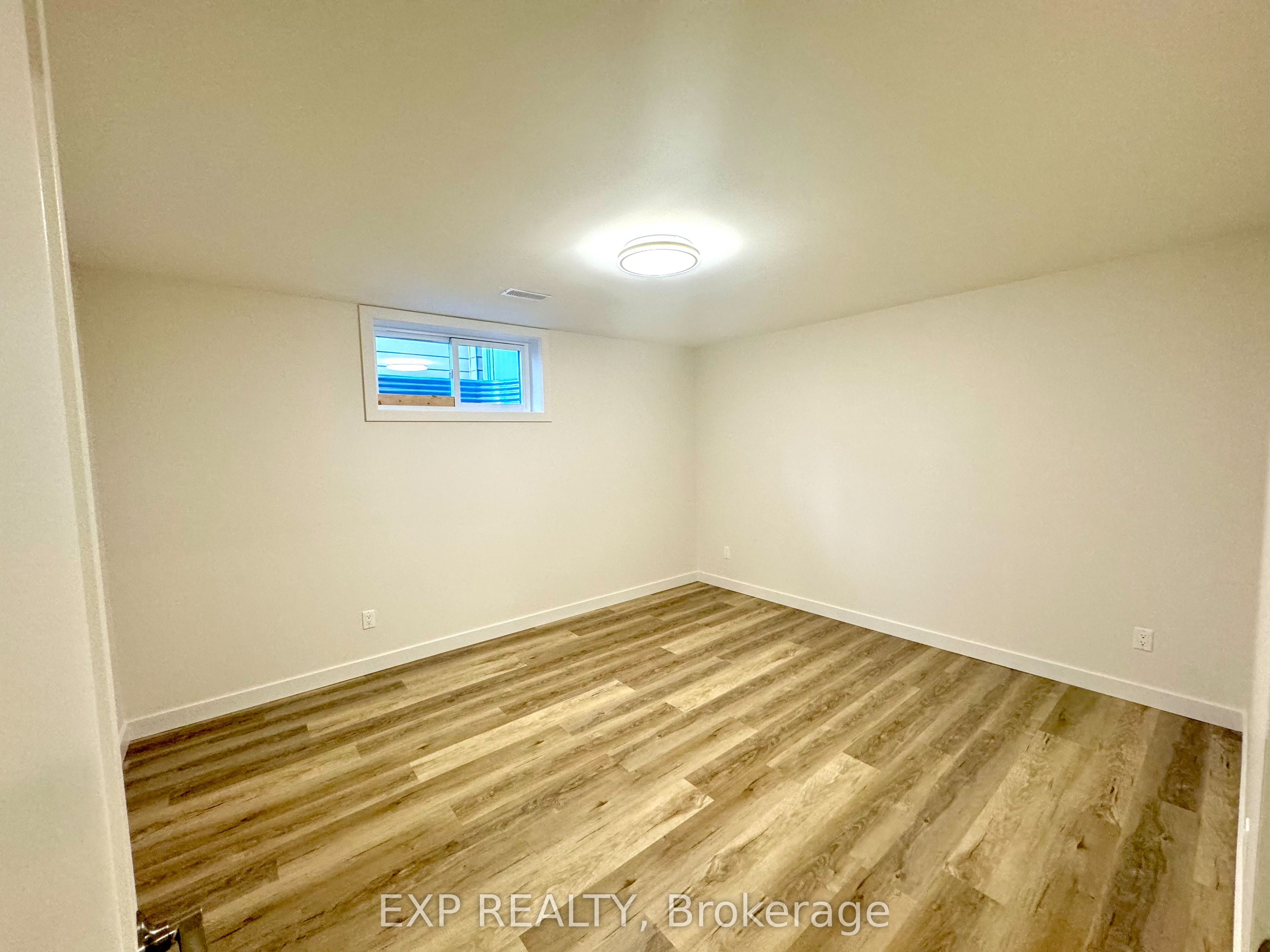 622 Summerhill Street Property Photo 31