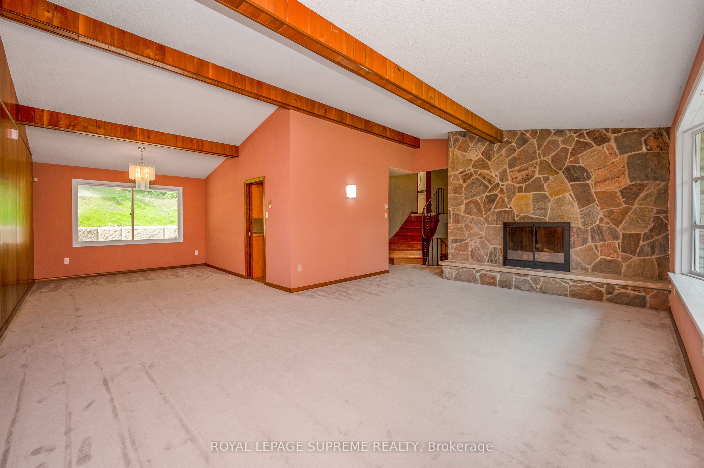 2035 Hollow Road Property Photo 16