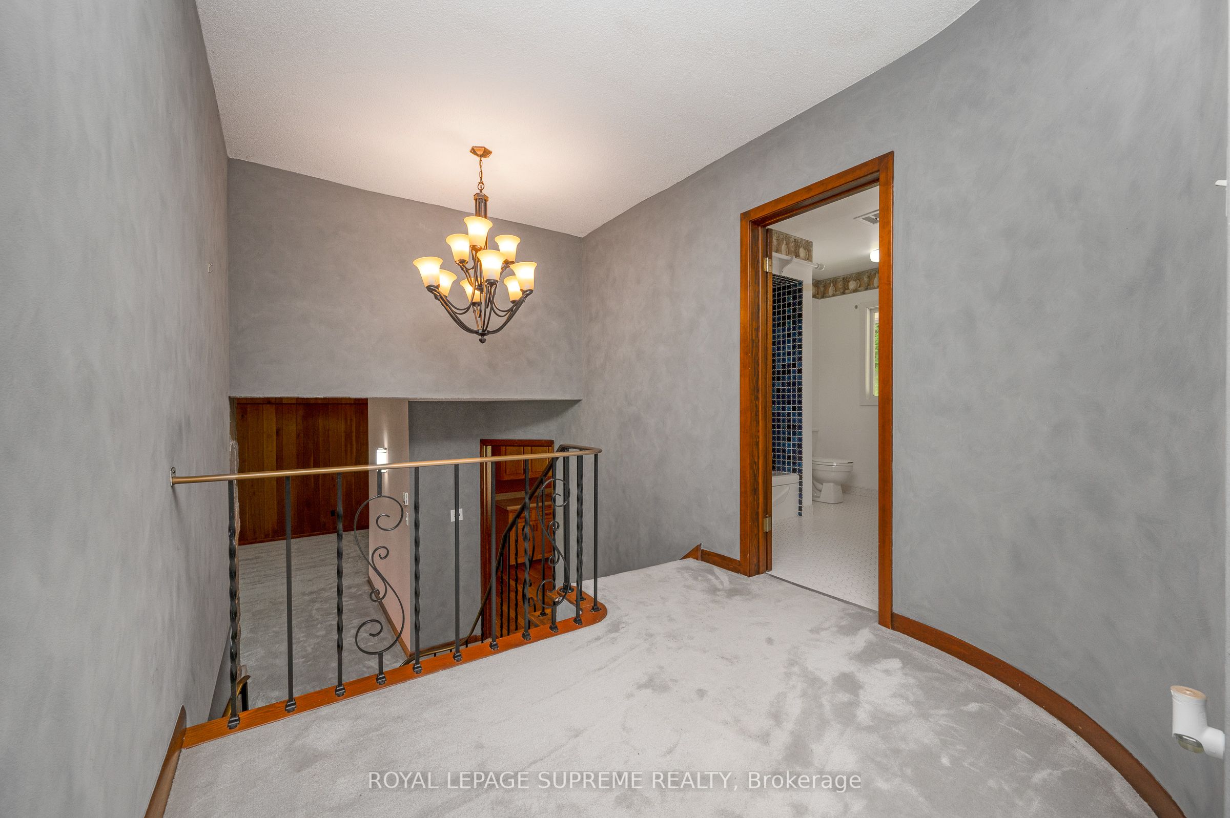 2035 Hollow Road Property Photo 23