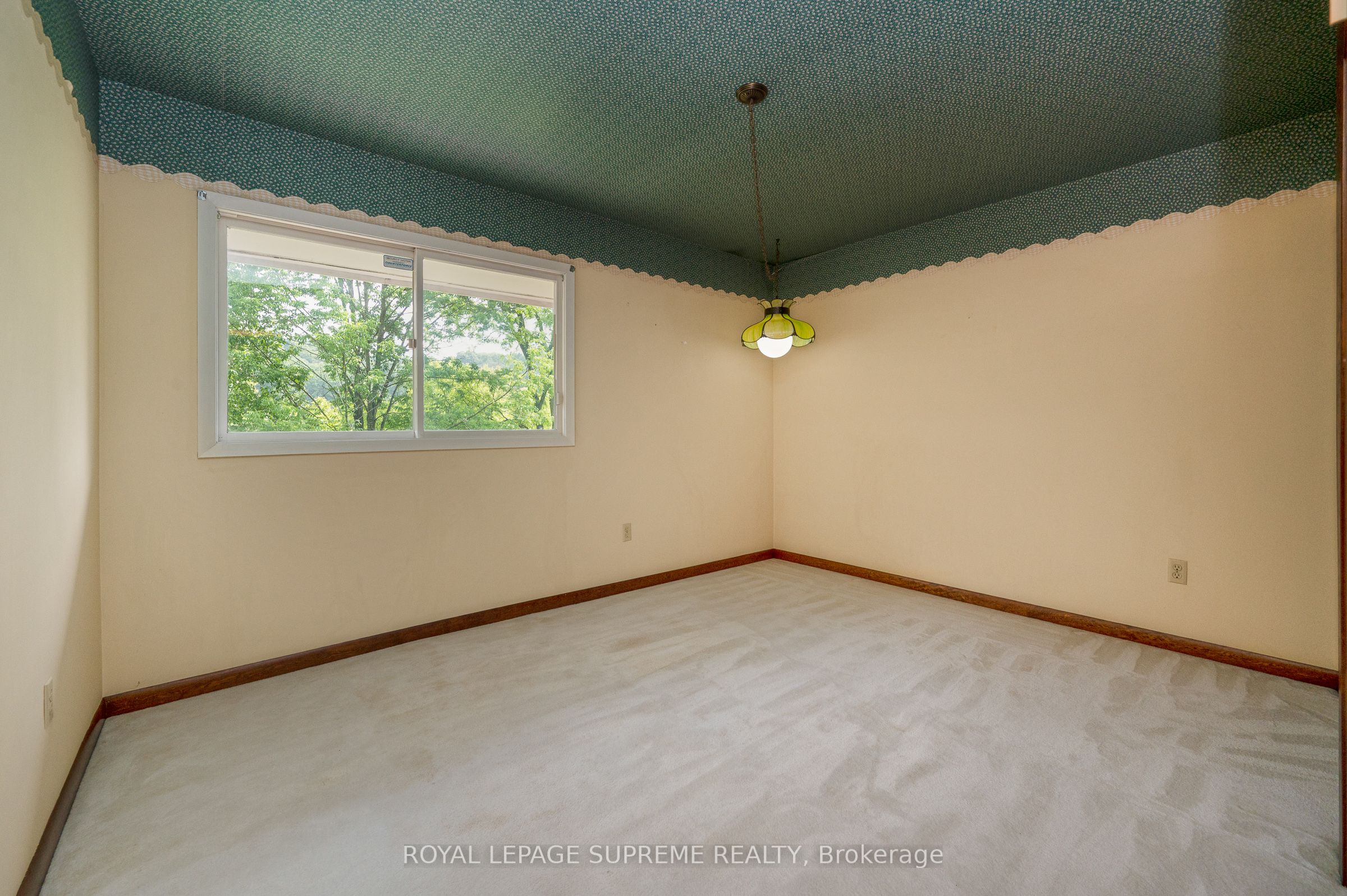 2035 Hollow Road Property Photo 24