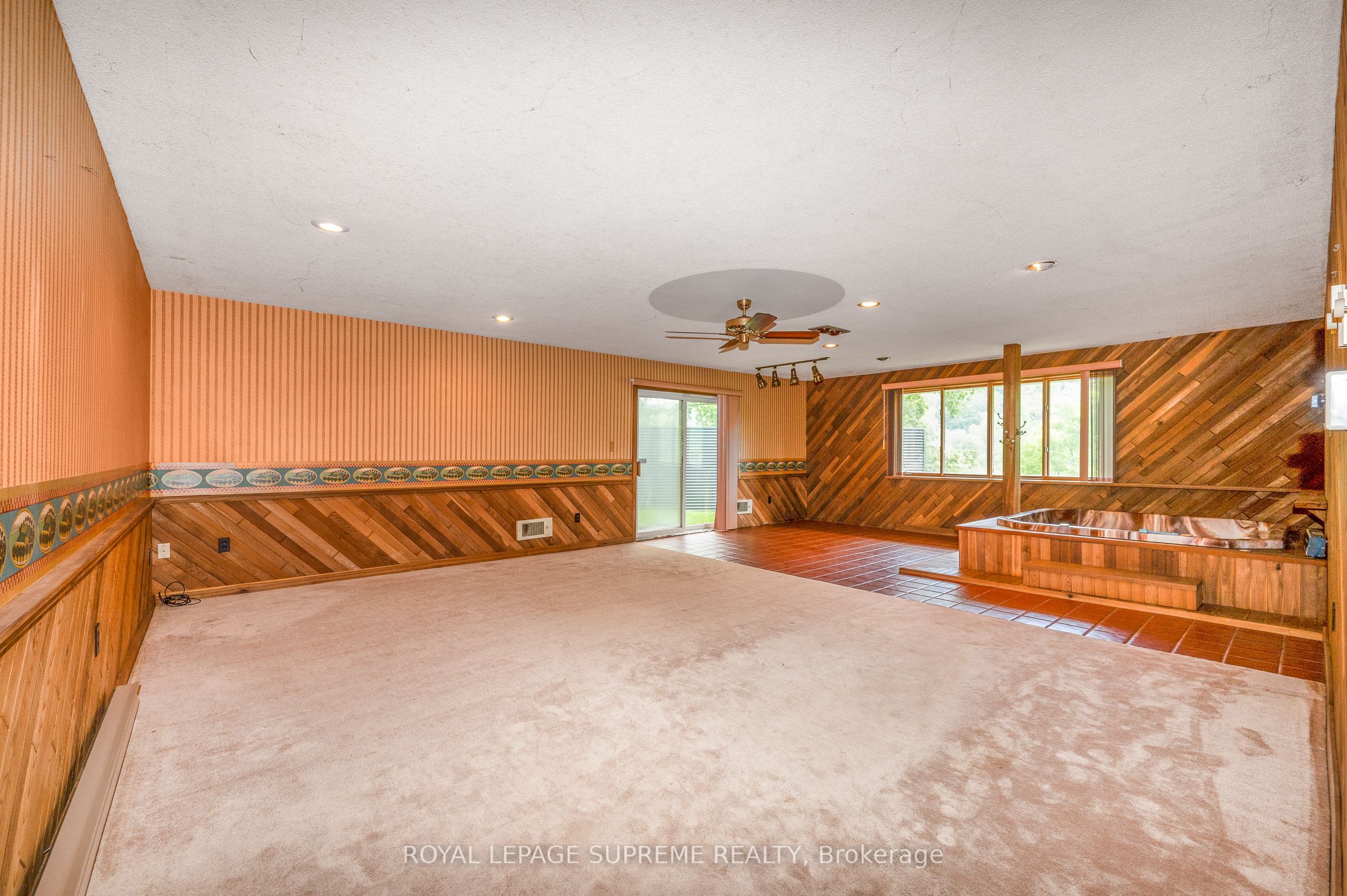 2035 Hollow Road Property Photo 34