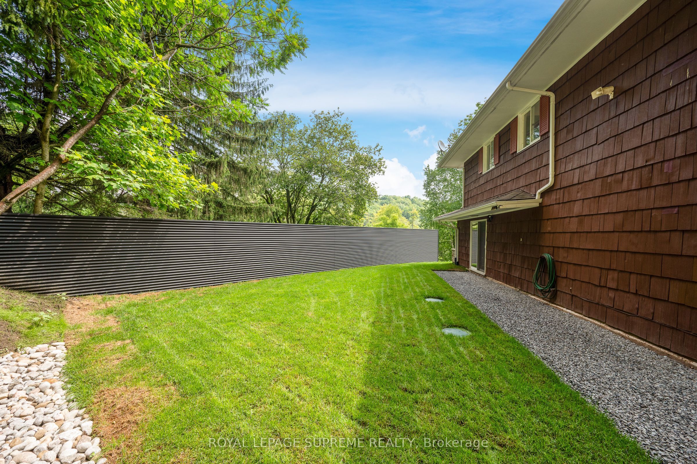 2035 Hollow Road Property Photo 45