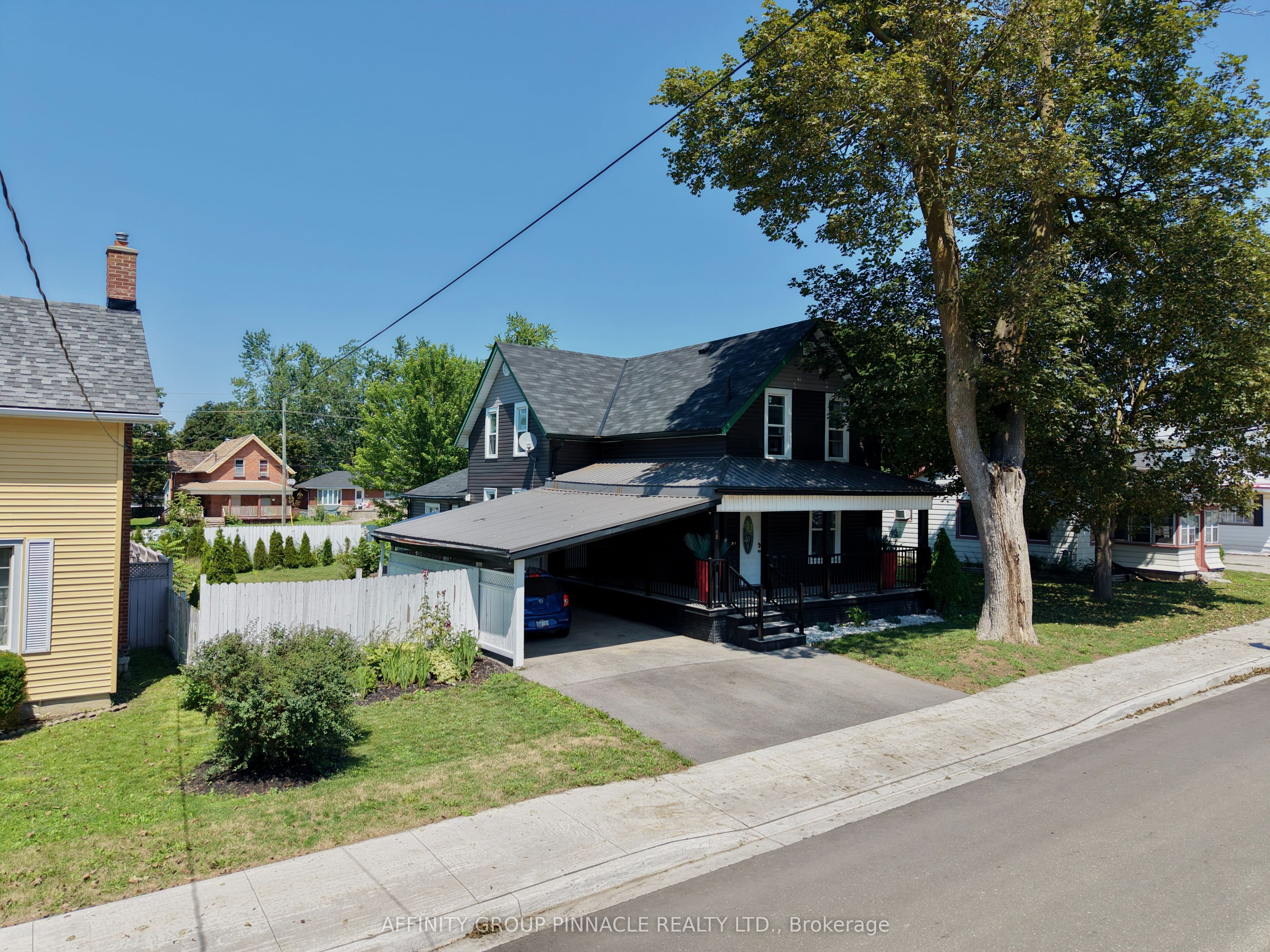 68 King Street Property Photo 3