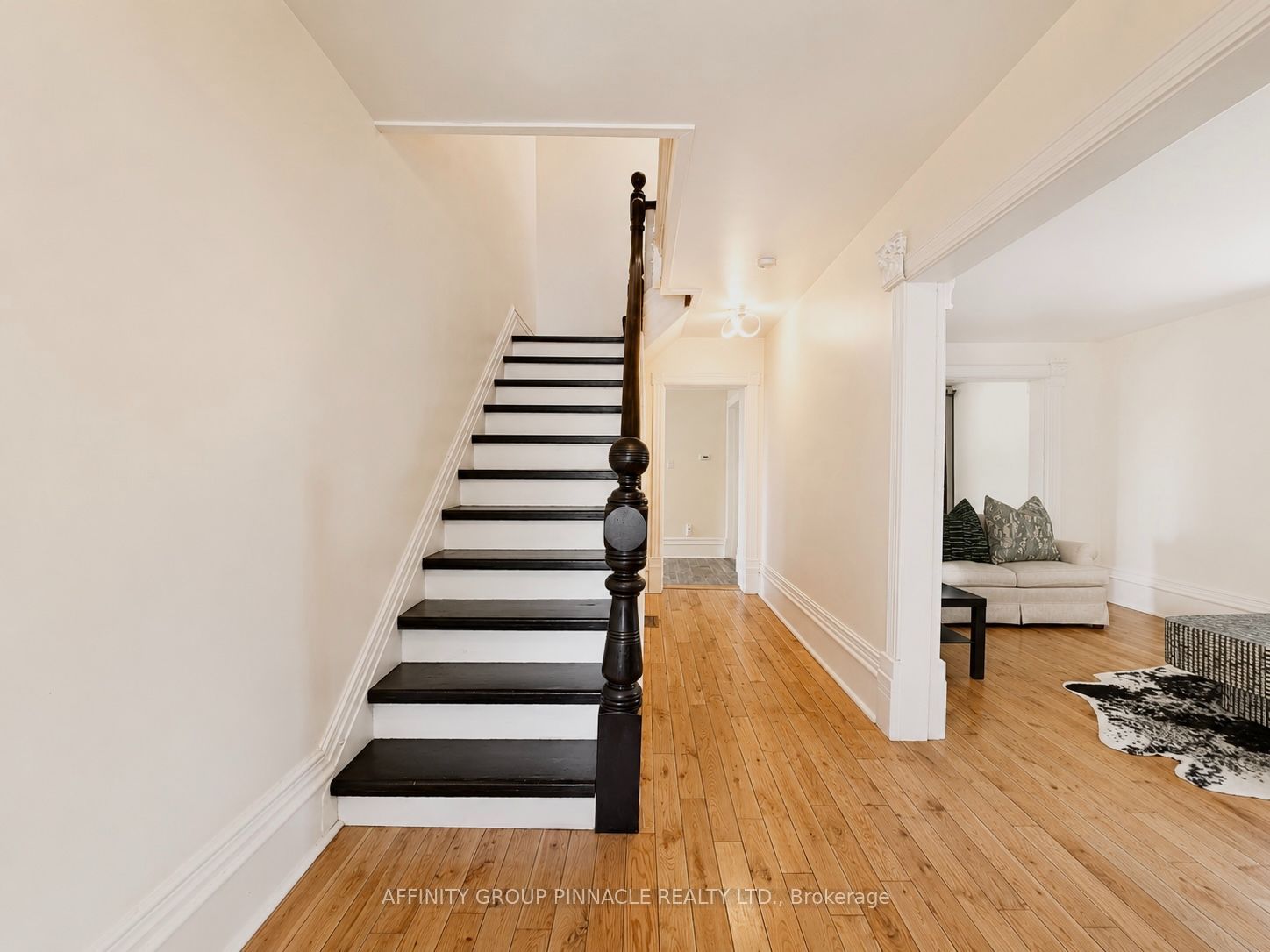 68 King Street Property Photo 8