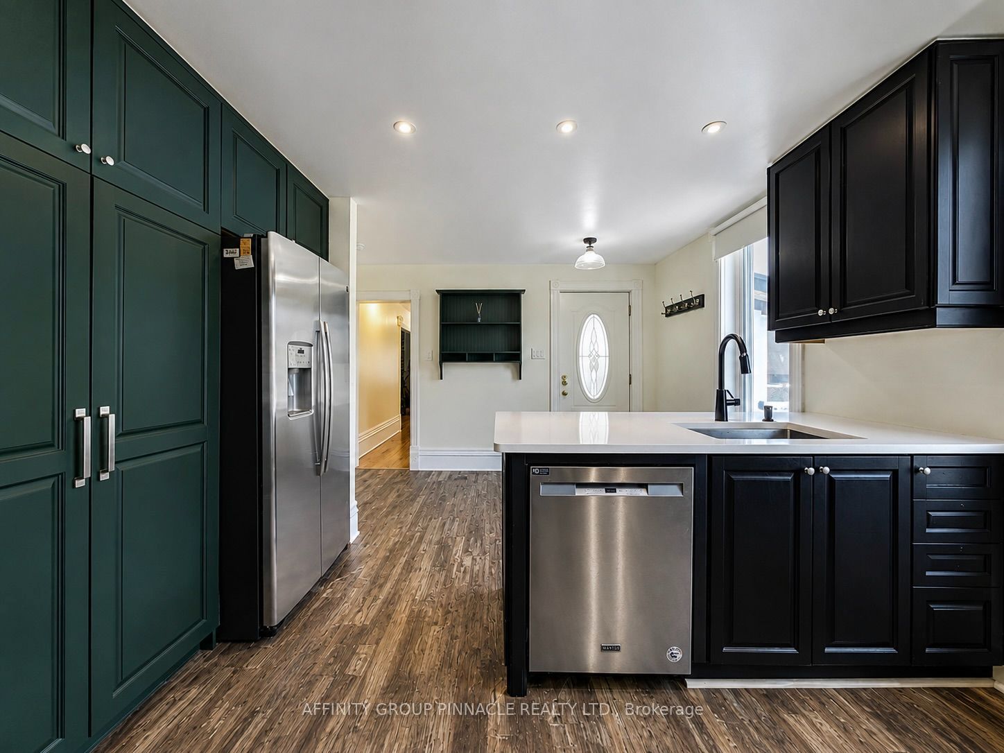 68 King Street Property Photo 18