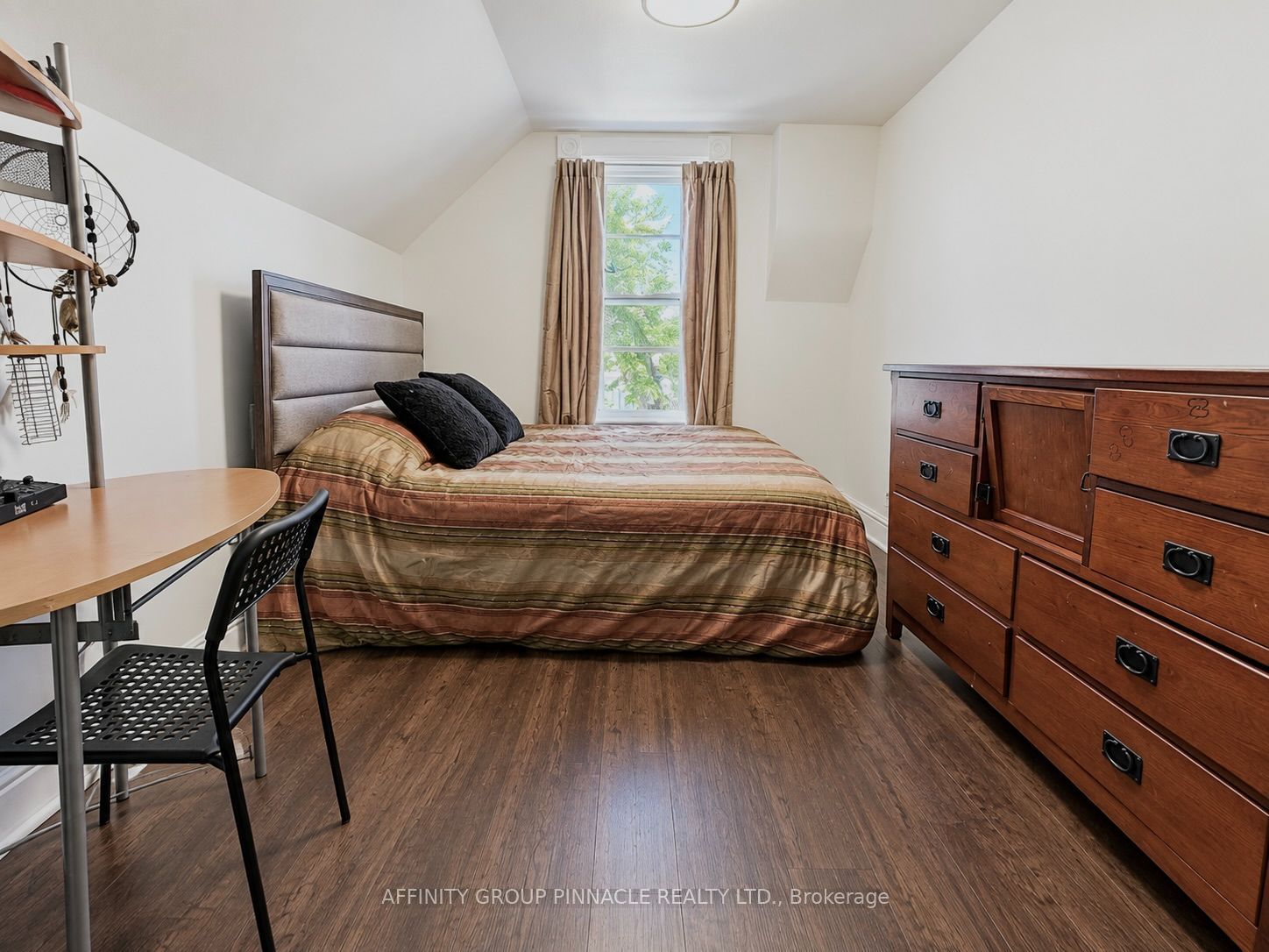 68 King Street Property Photo 26