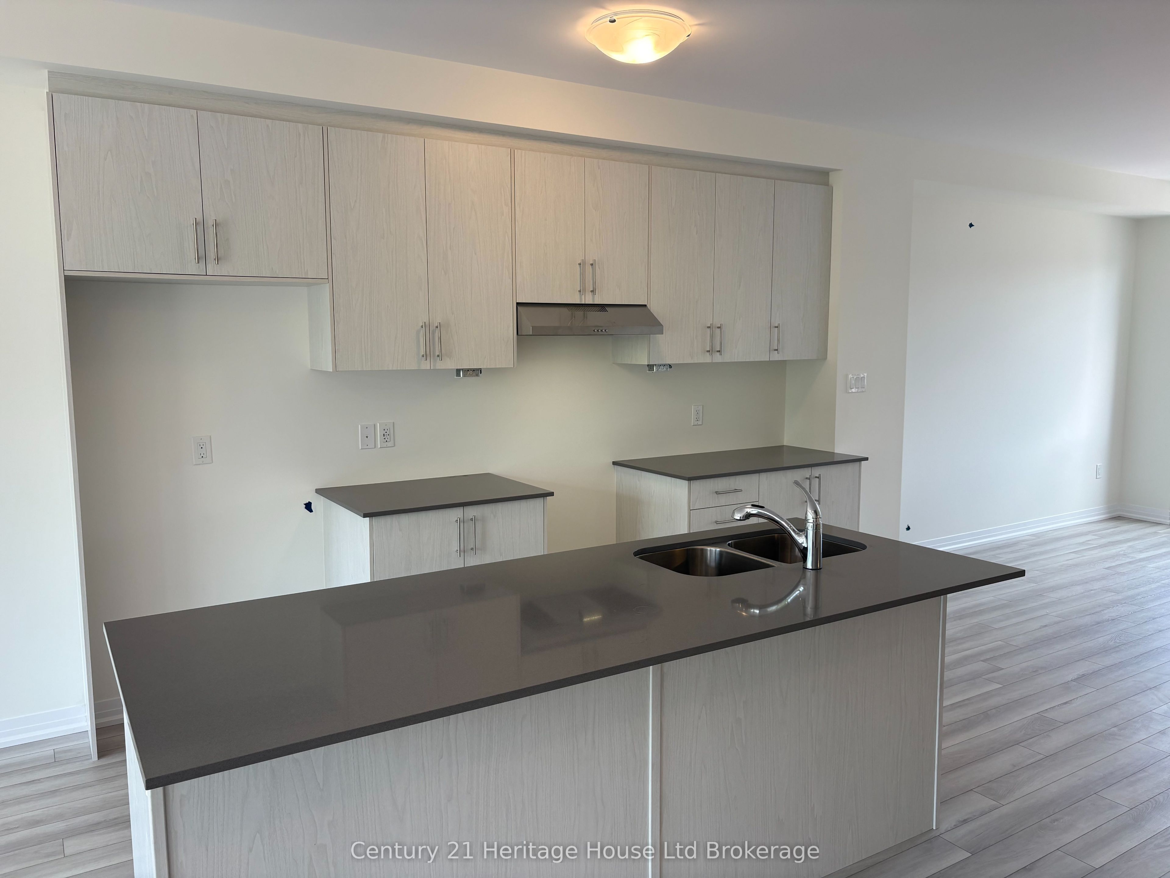 464 Jack Wilford Way Property Photo 7