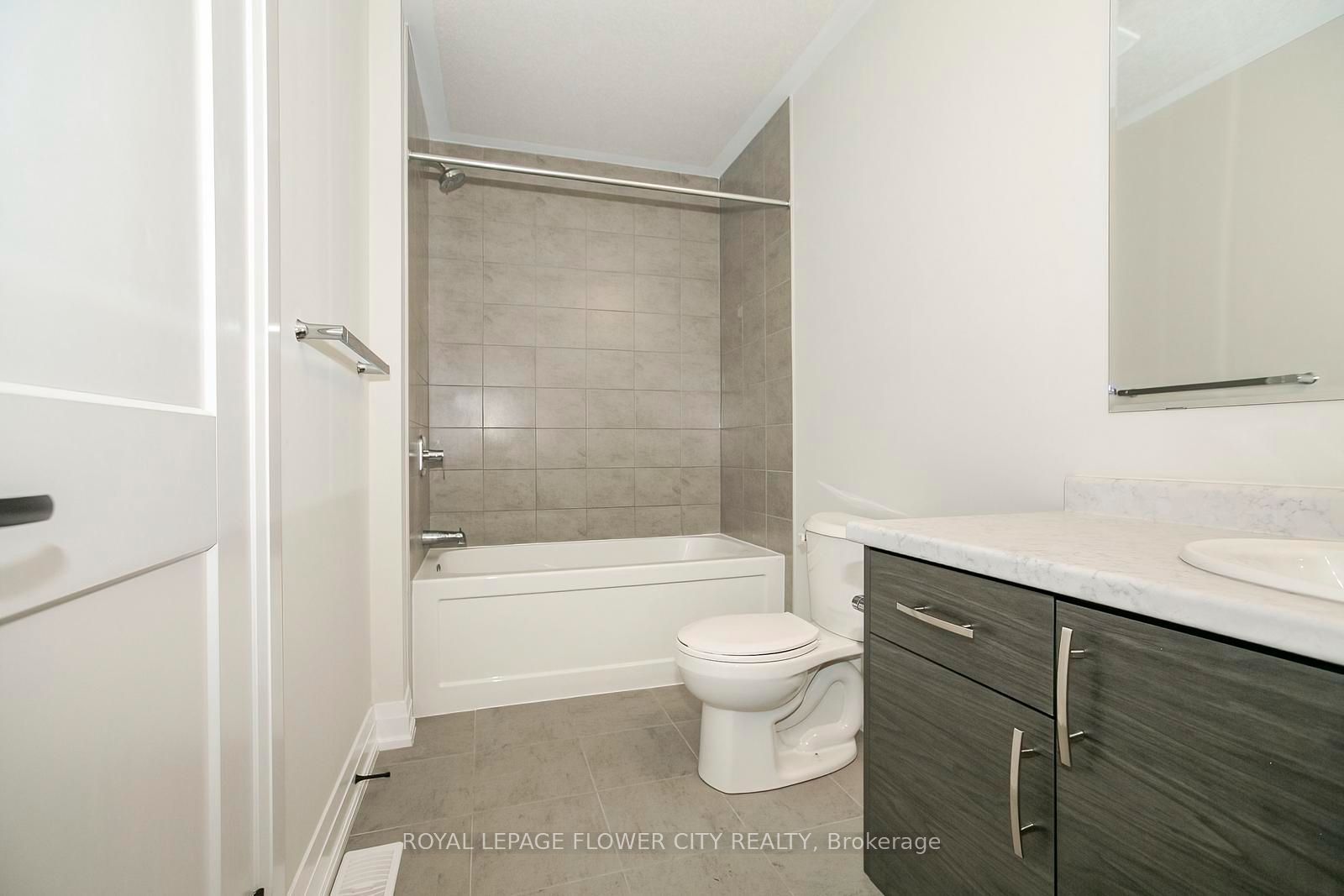 174 Shaded Creek Drive Property Photo 33