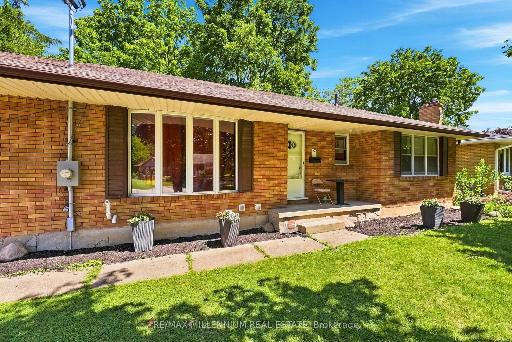 22 Montgomery Road Property Photo 3