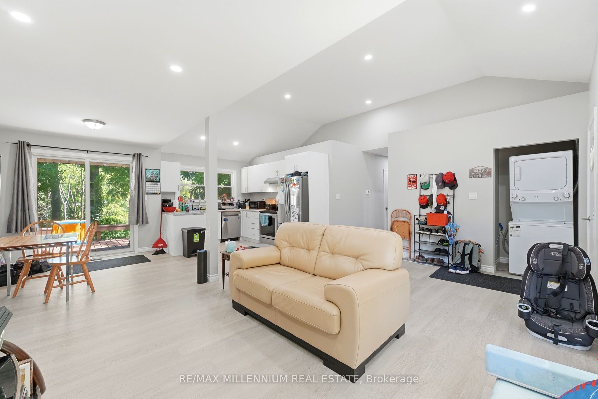 22 Montgomery Road Property Photo 7