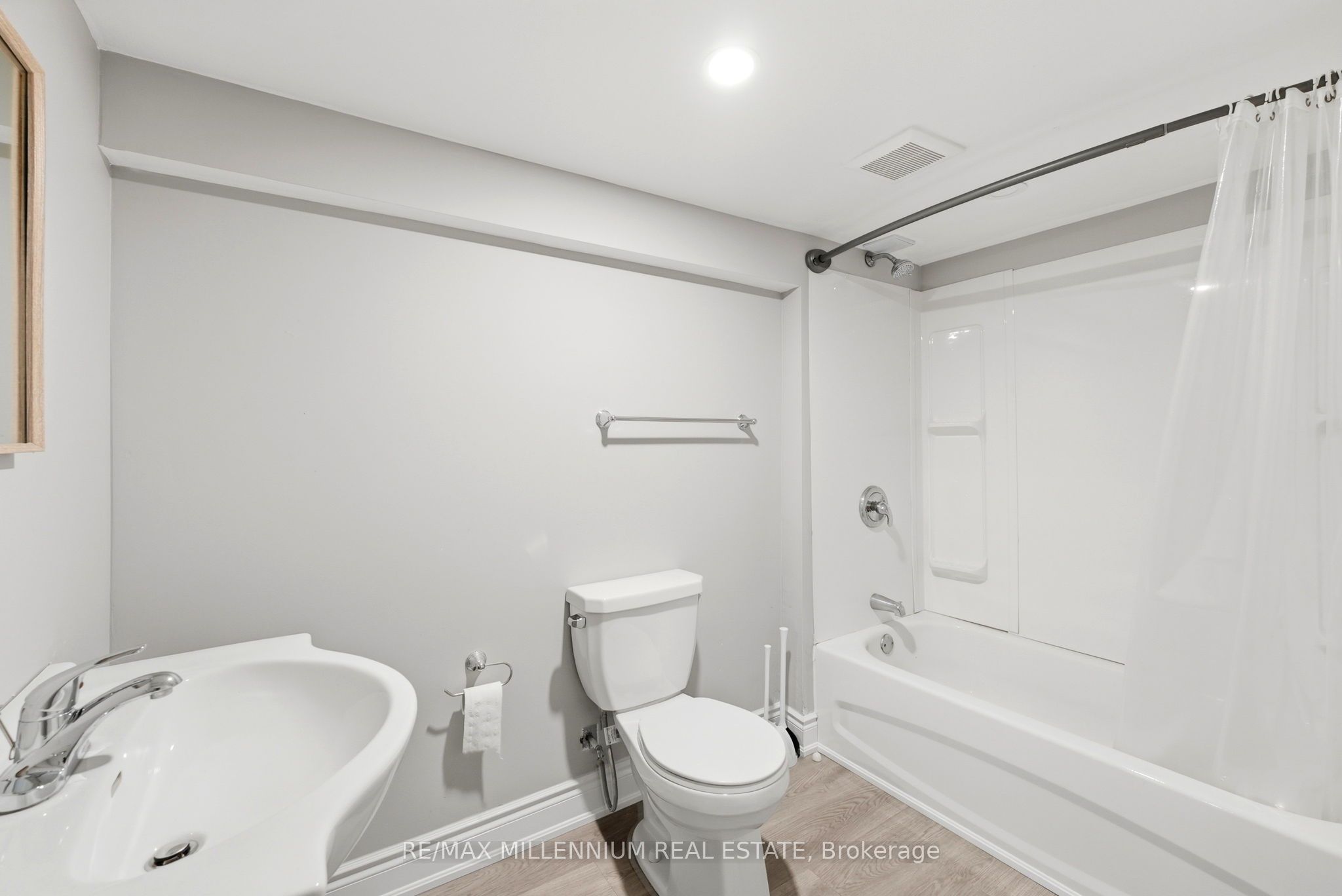 22 Montgomery Road Property Photo 30