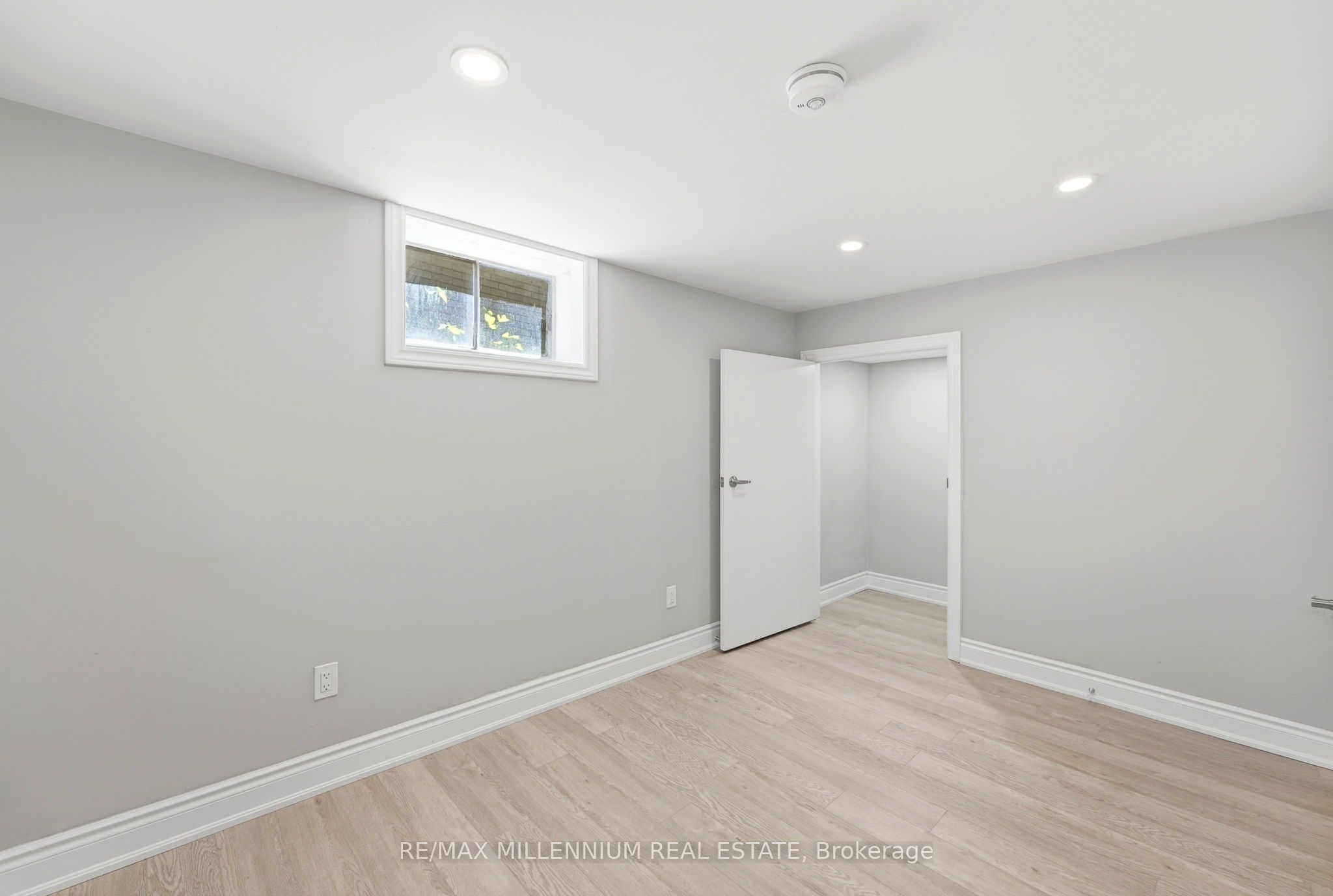 22 Montgomery Road Property Photo 35