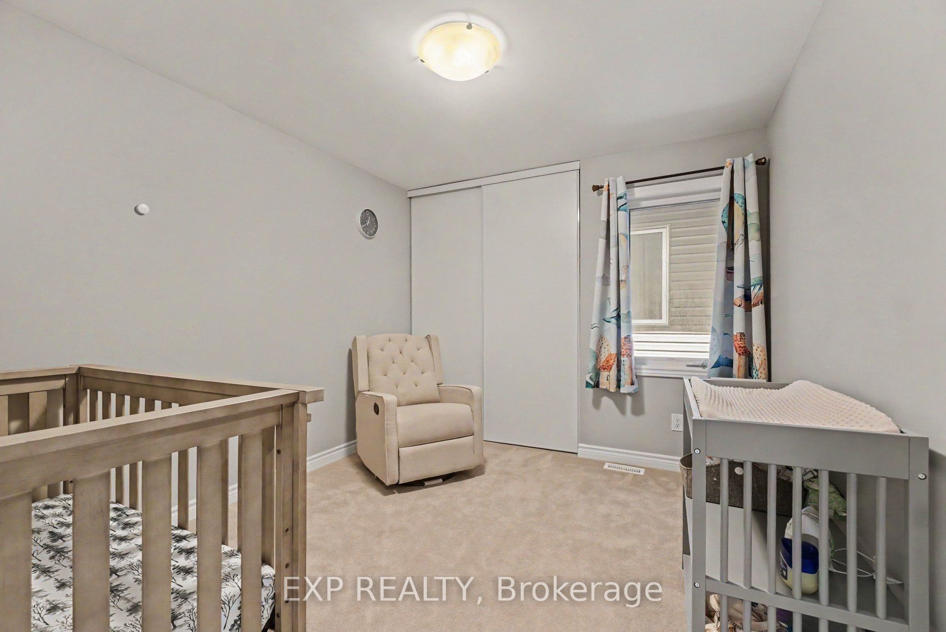 719 Cashmere Terrace Property Photo 28