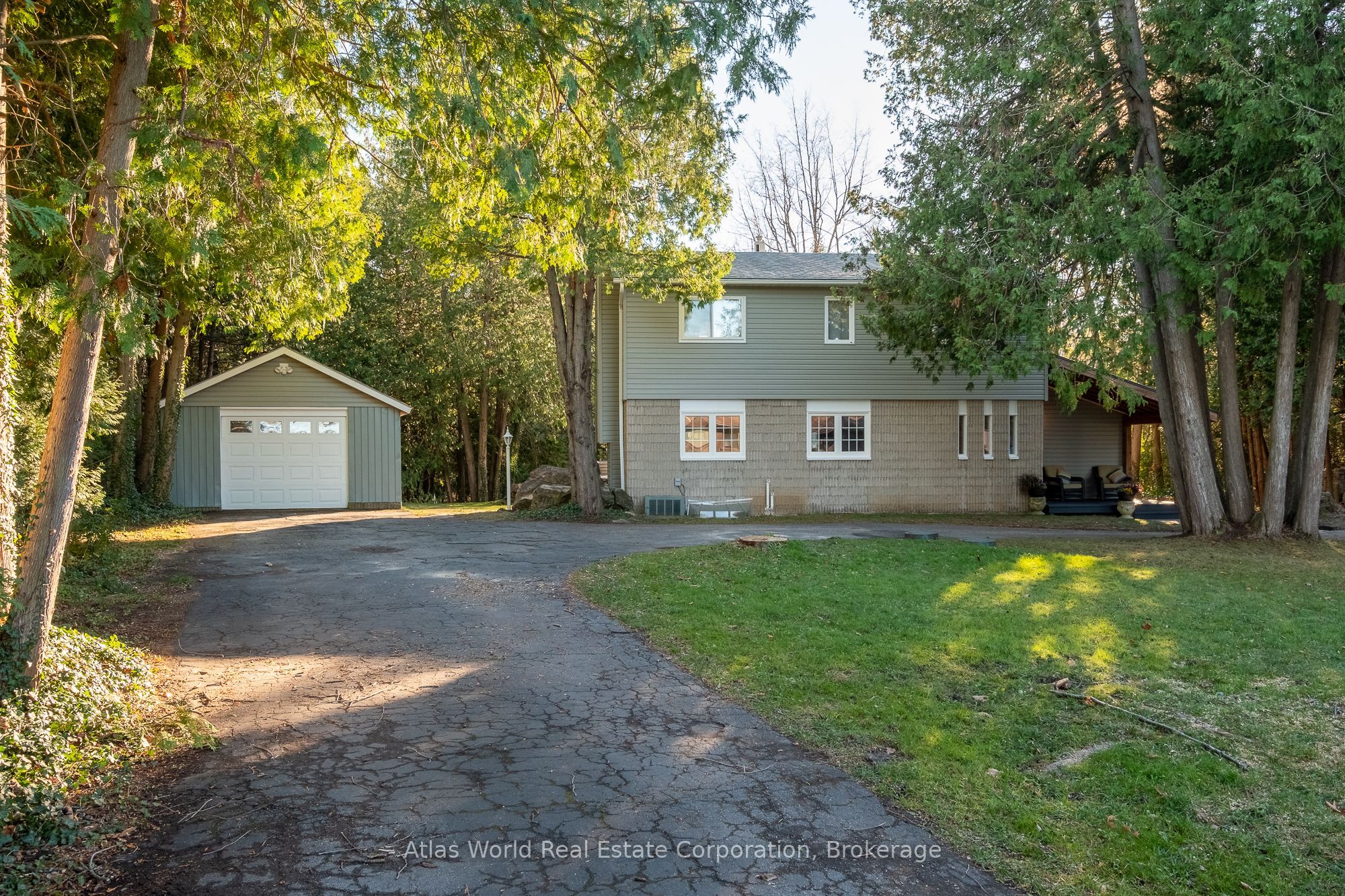 19 Front Street Property Photo 5