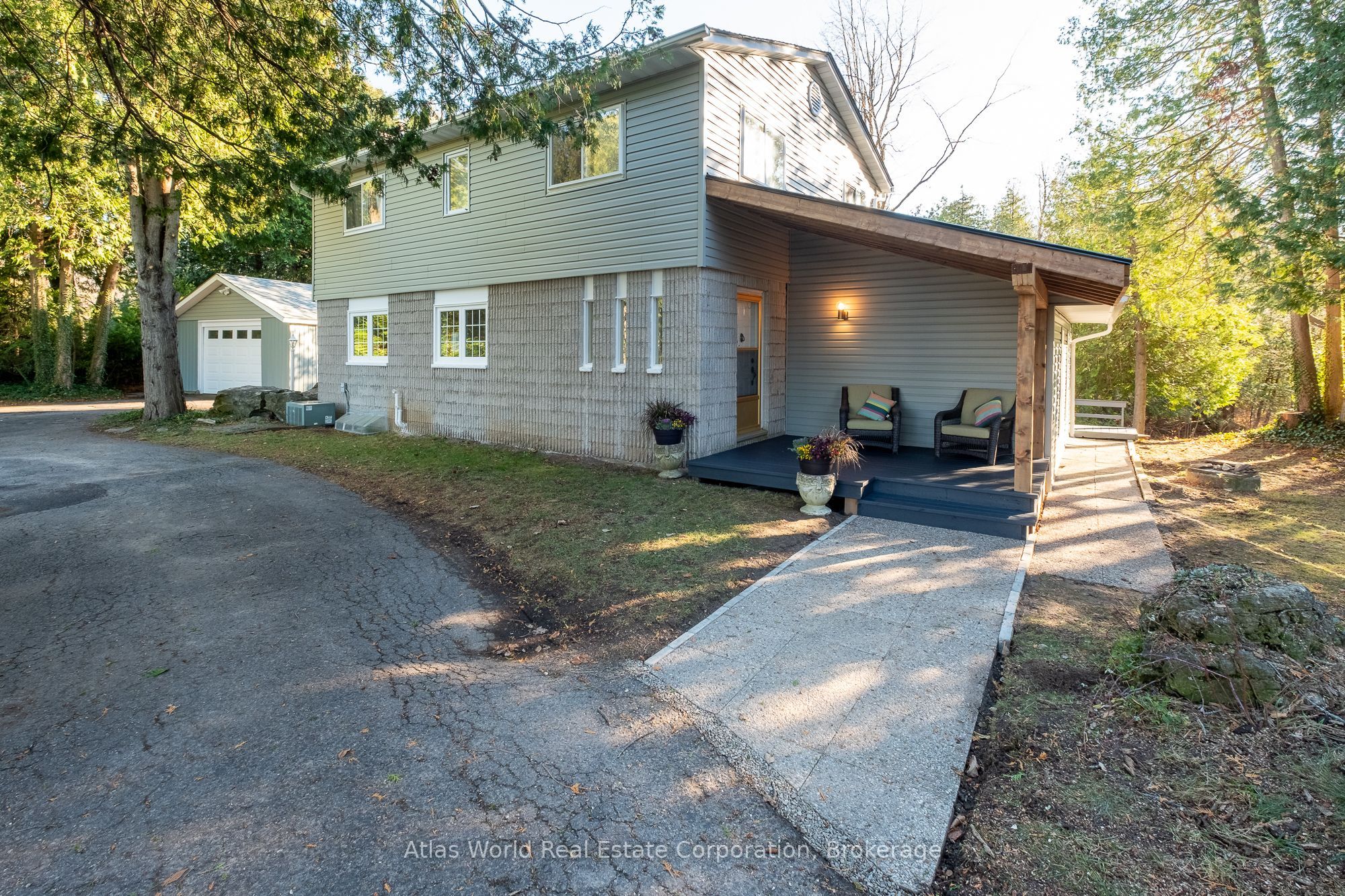 19 Front Street Property Photo 7