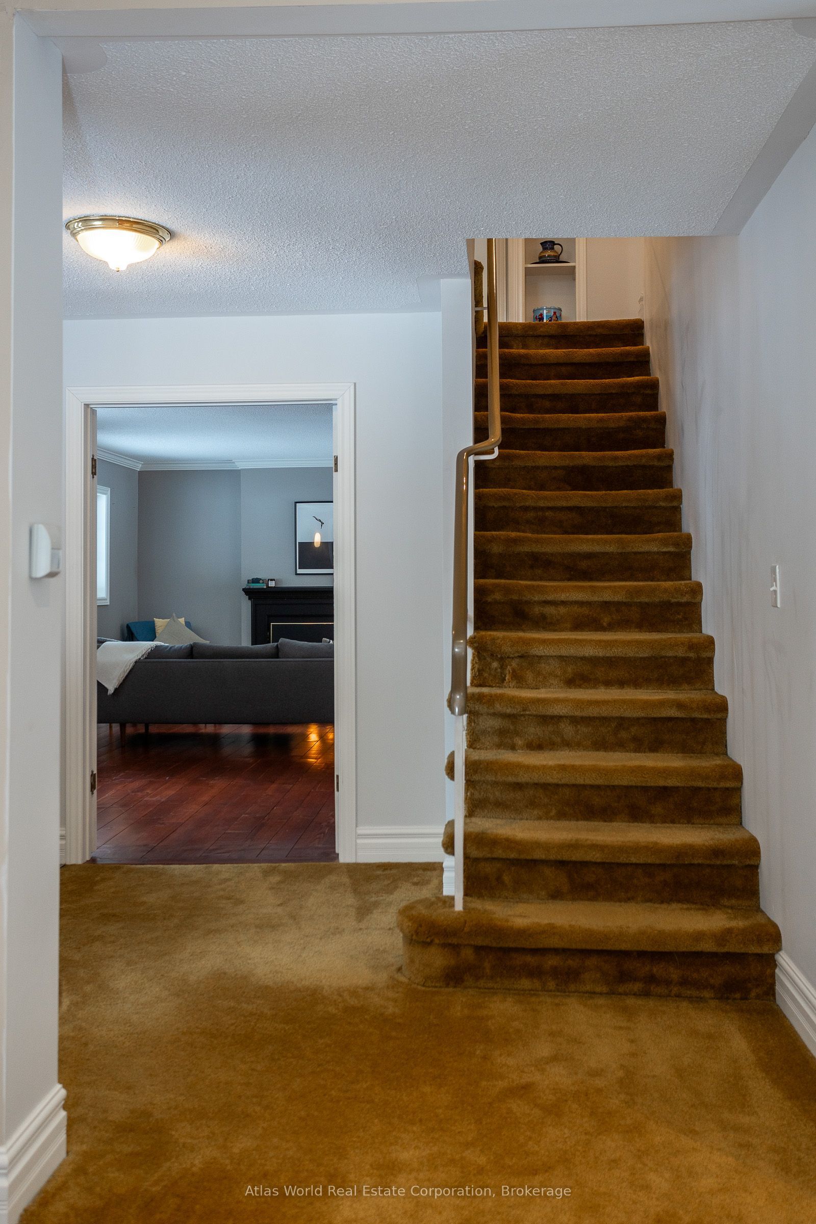 19 Front Street Property Photo 32