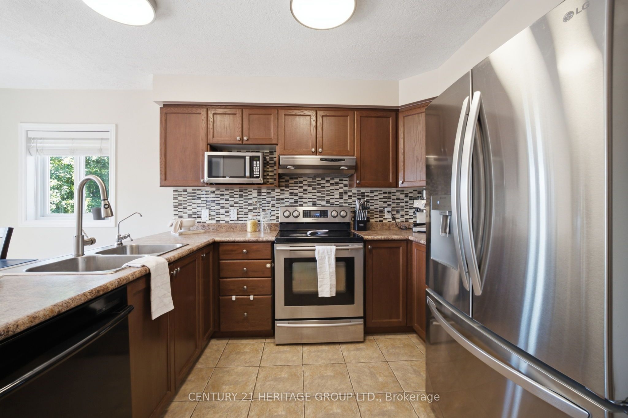 120 Yates Avenue Property Photo 13