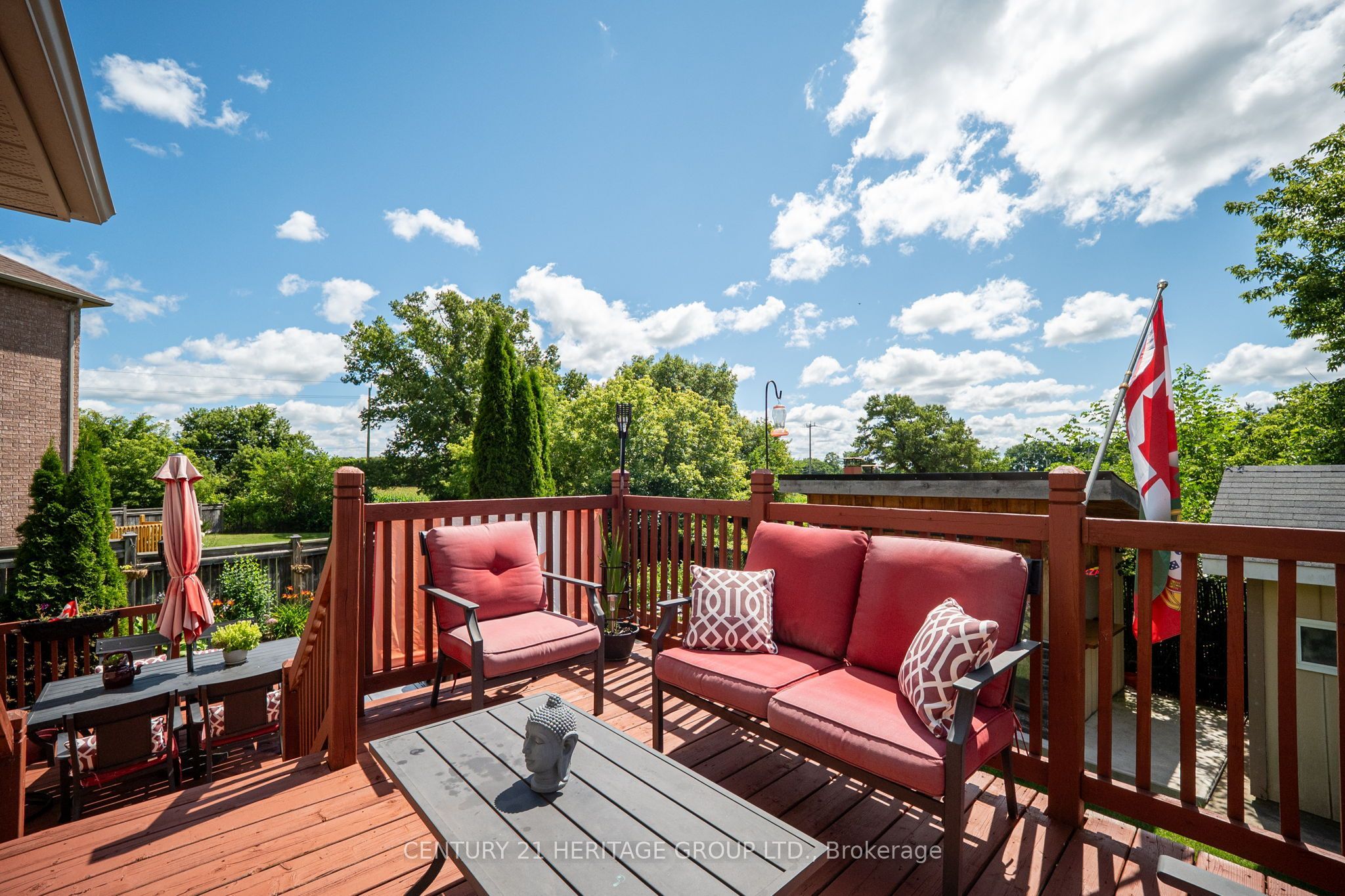 120 Yates Avenue Property Photo 37