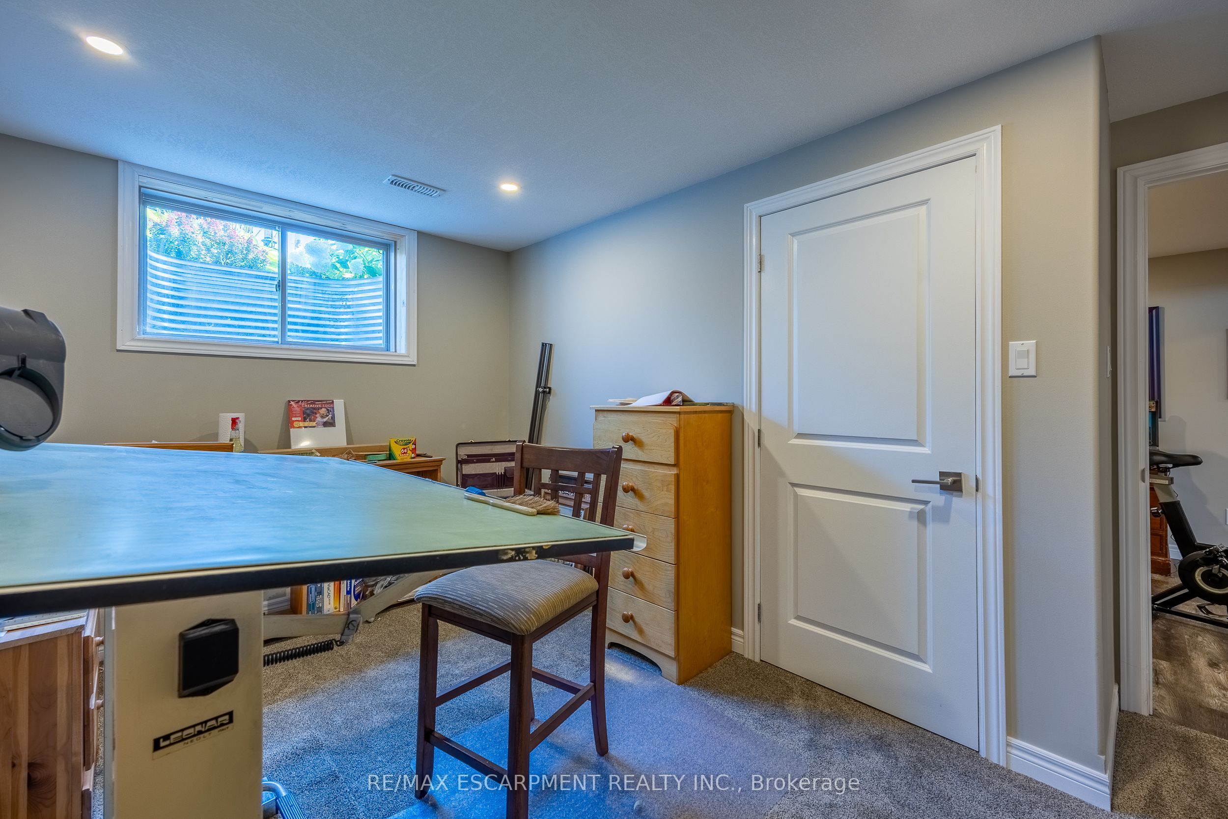 7 Stonebridge Place Property Photo 31
