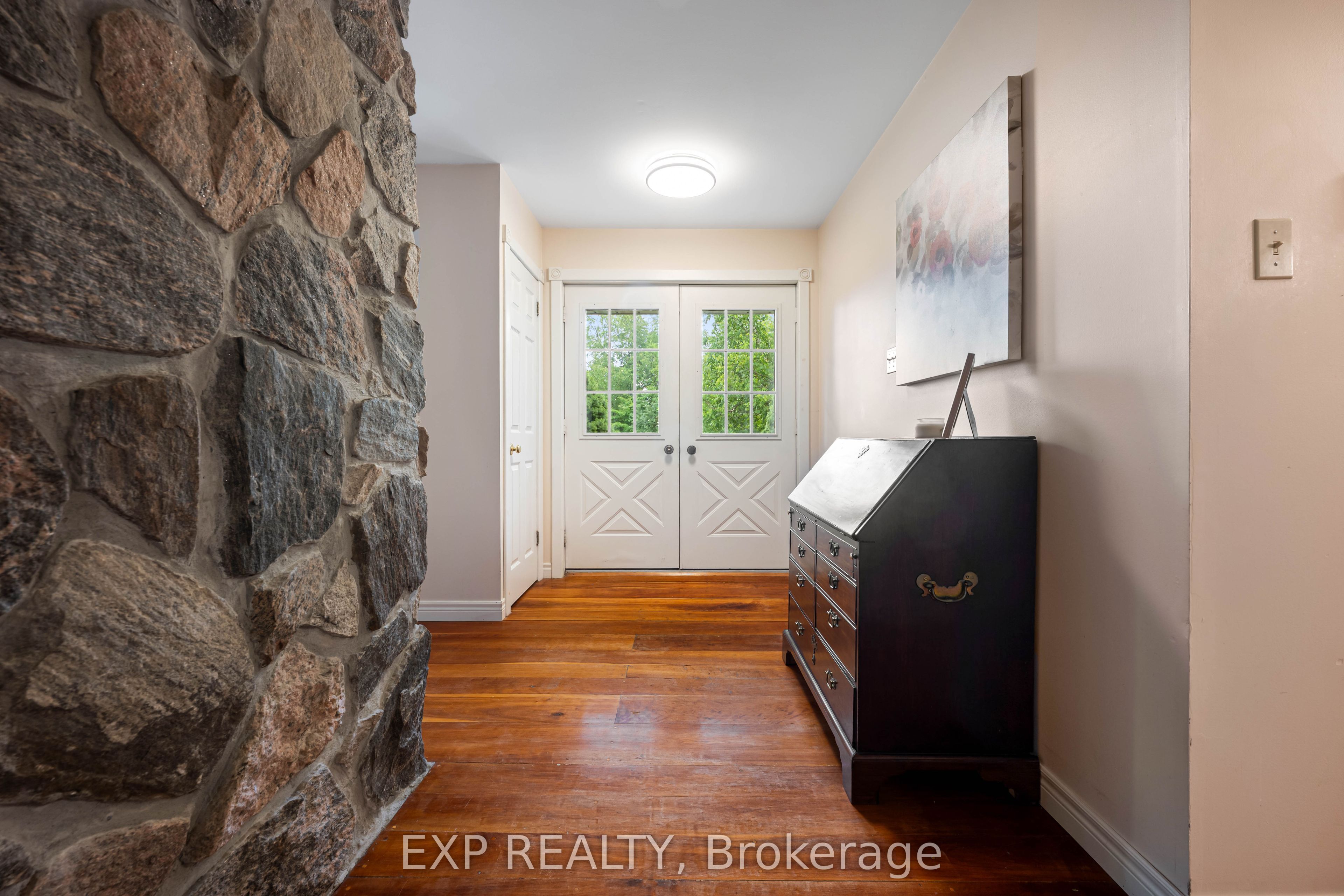 594356 Blind Line Property Photo 7