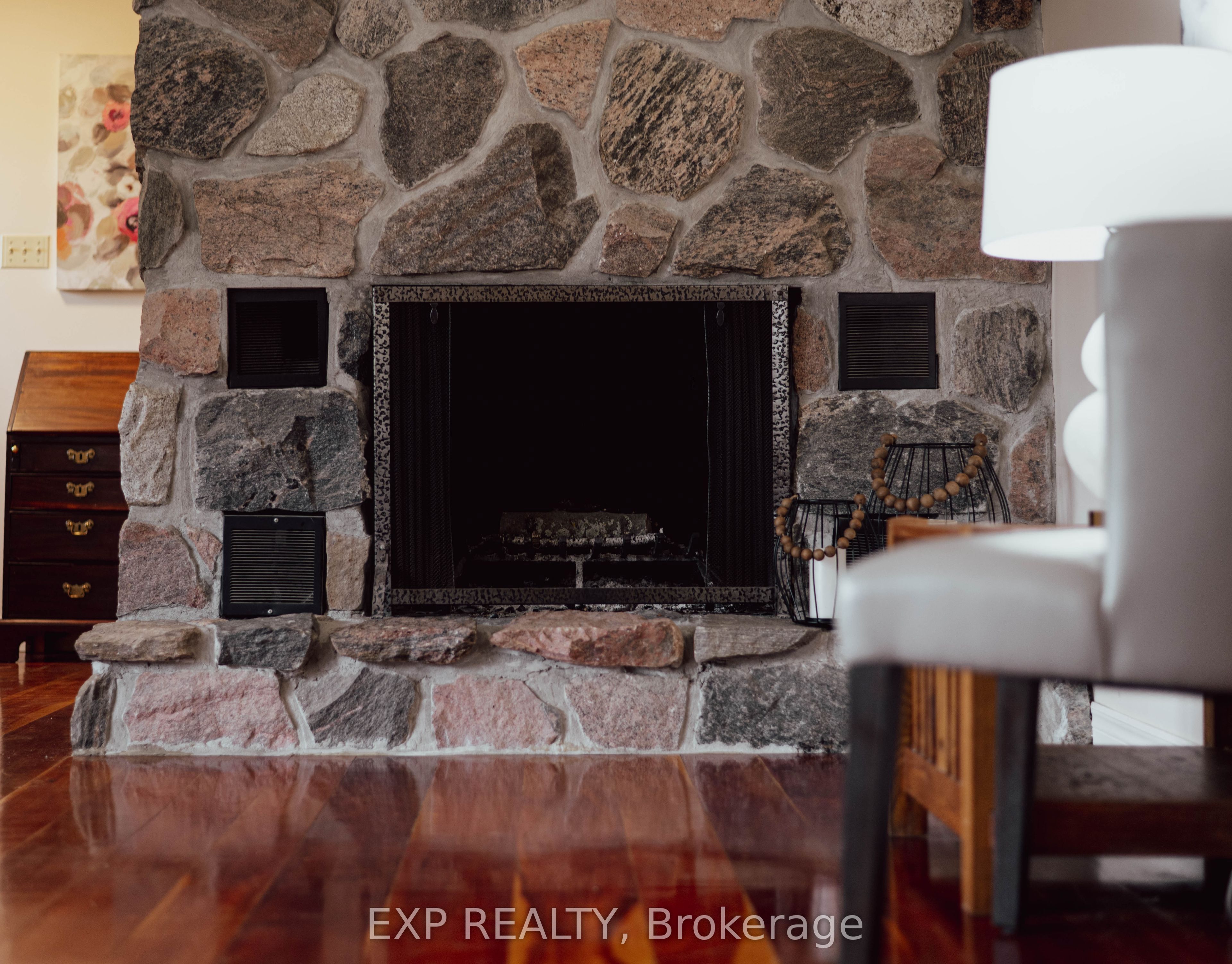 594356 Blind Line Property Photo 12