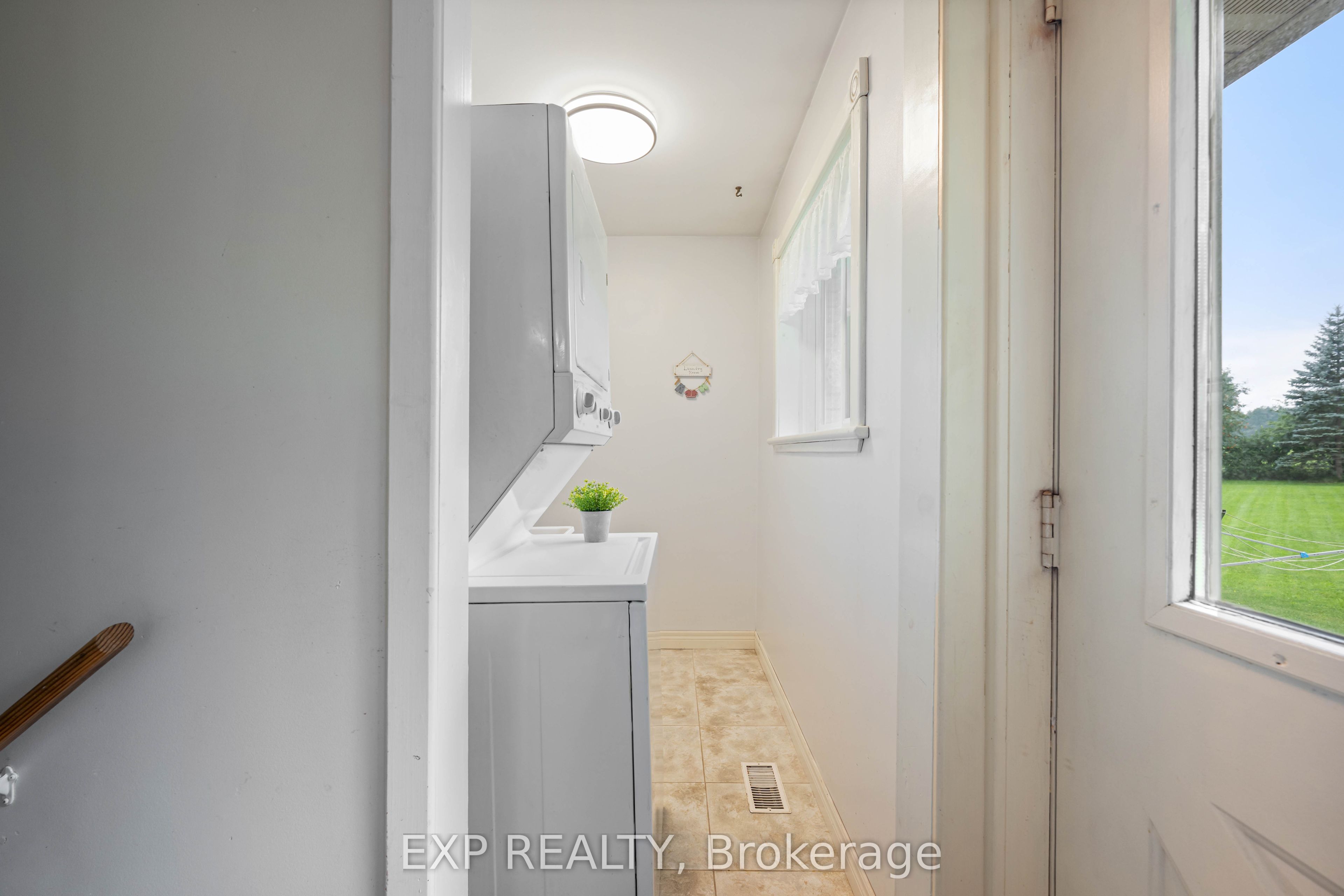594356 Blind Line Property Photo 25