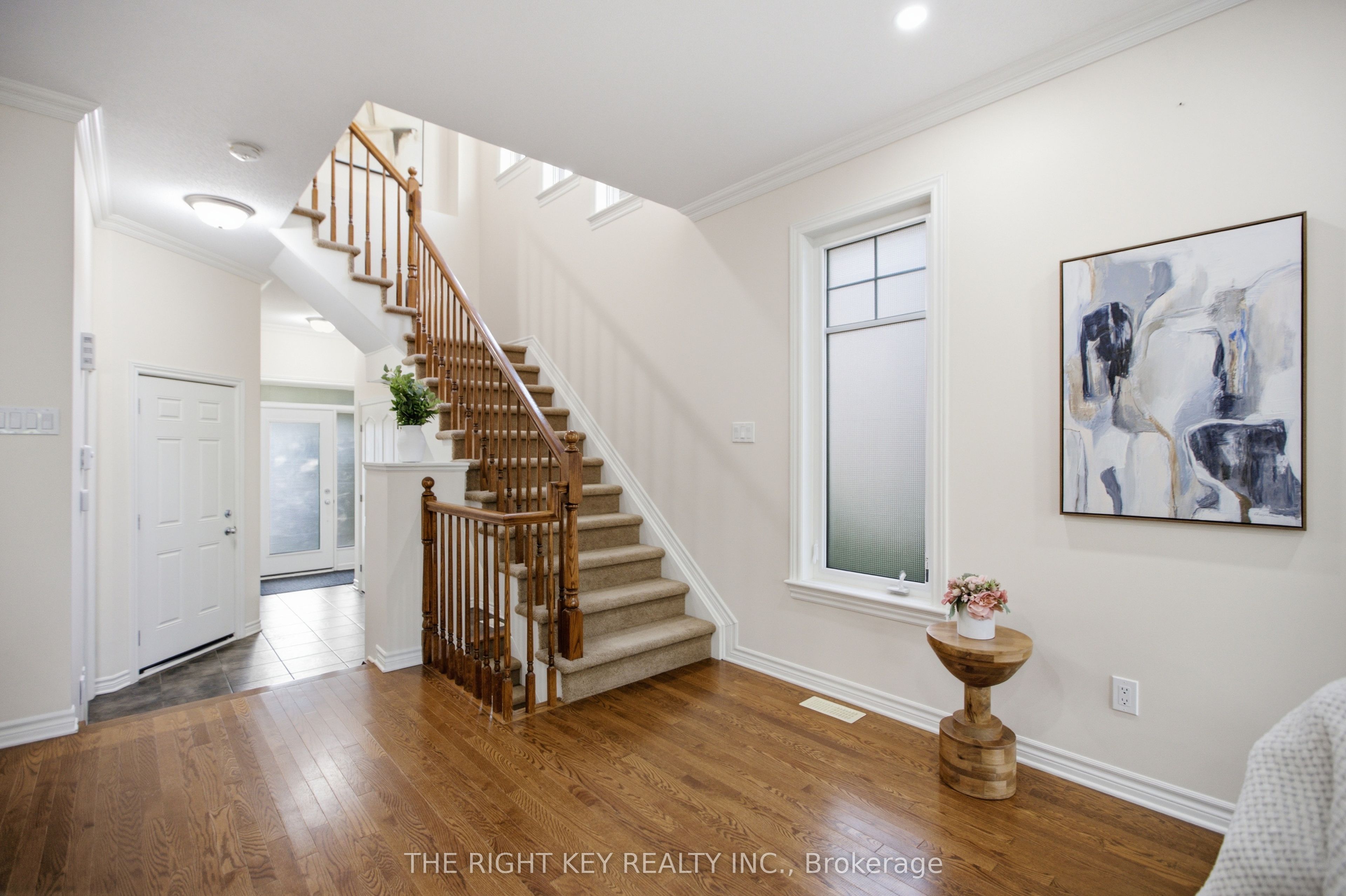 480 Stalwart Crescent Property Photo 16