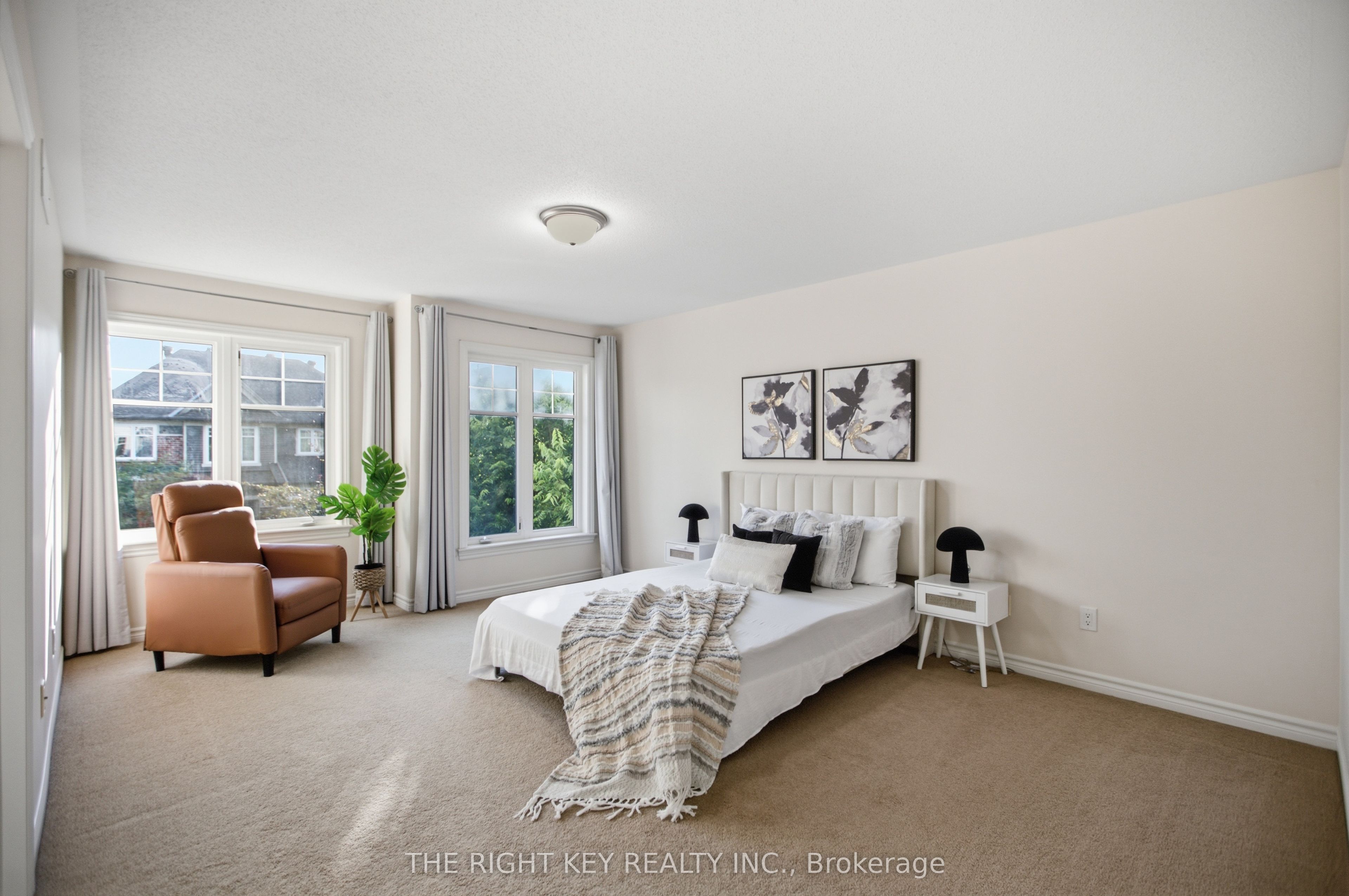 480 Stalwart Crescent Property Photo 18