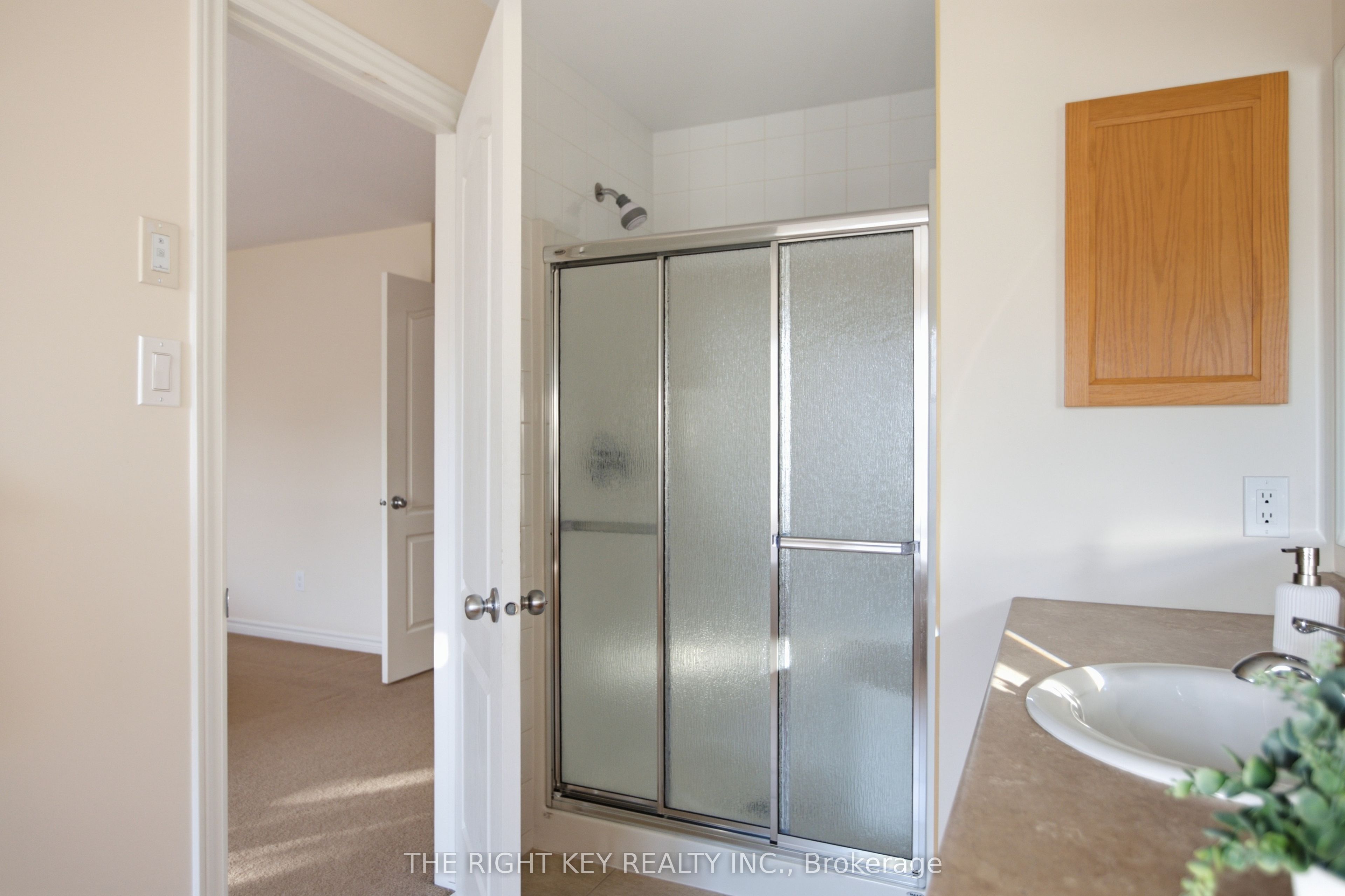 480 Stalwart Crescent Property Photo 21