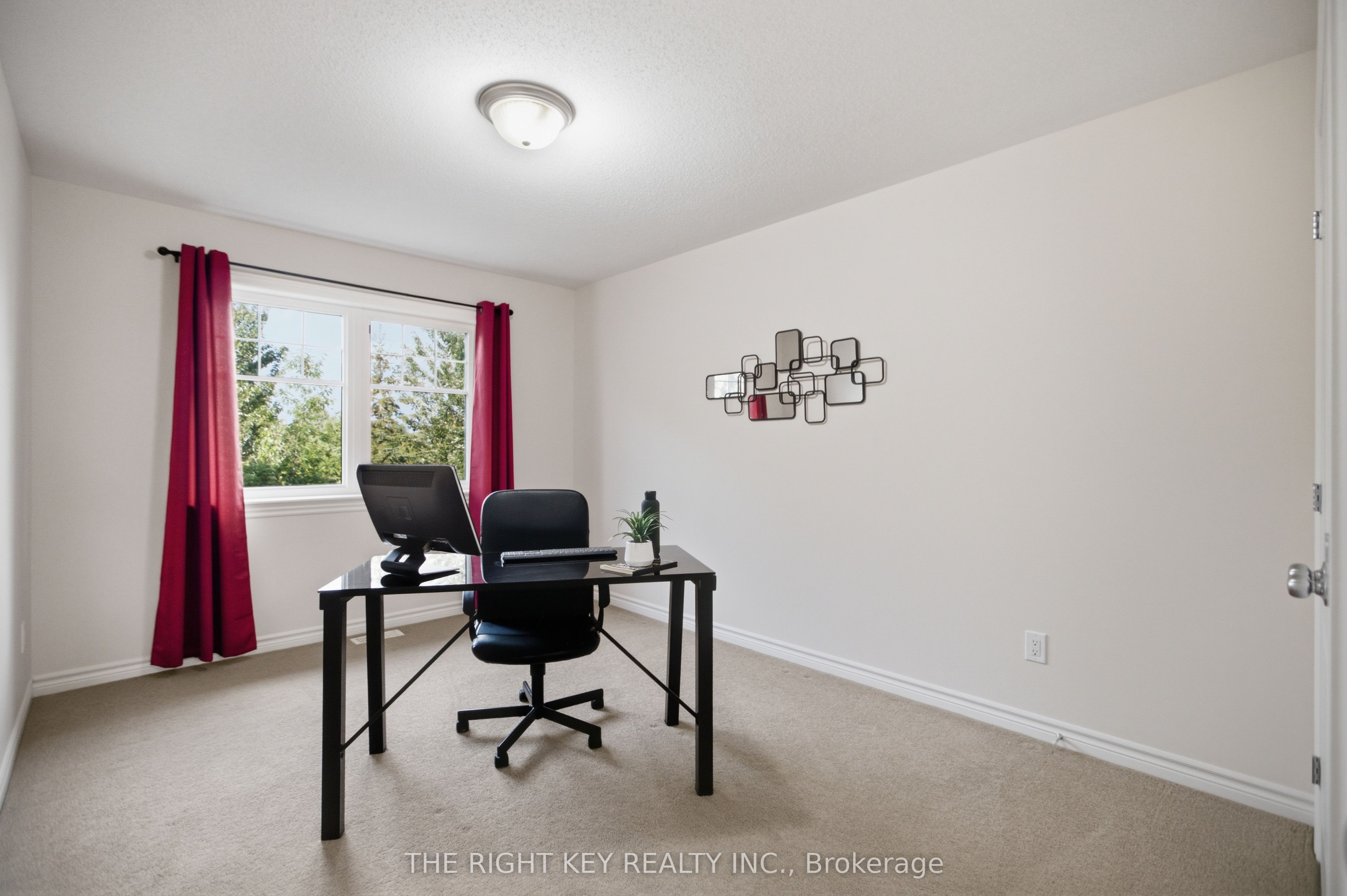 480 Stalwart Crescent Property Photo 23