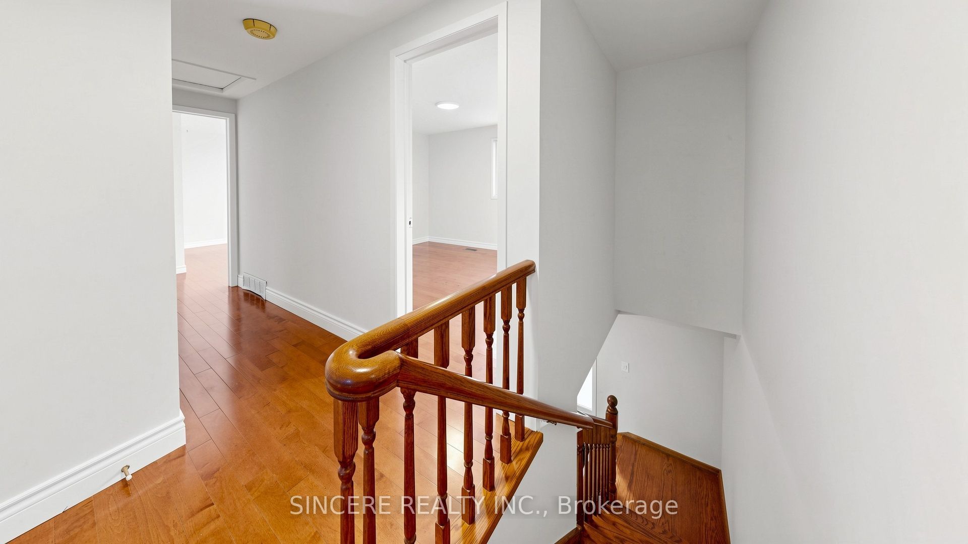118 Candlewood Crescent Property Photo 24