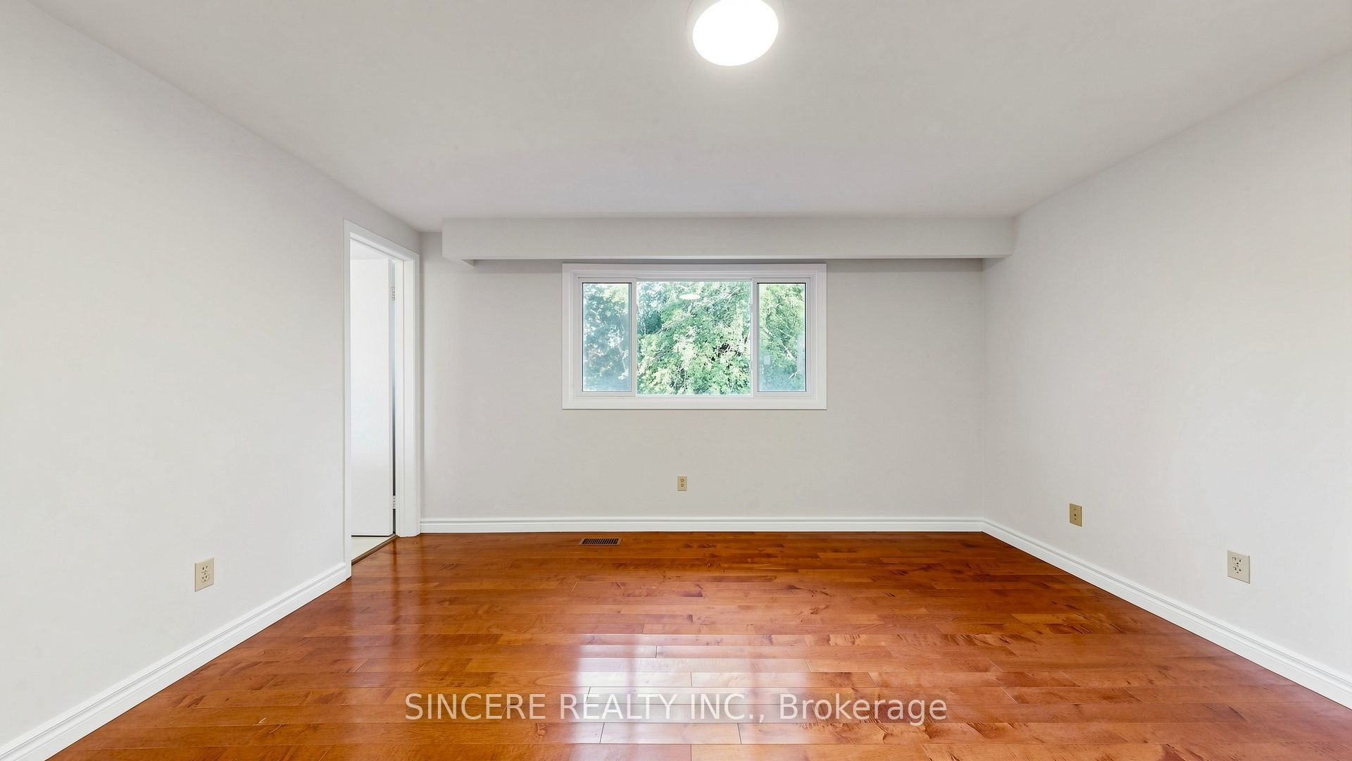 118 Candlewood Crescent Property Photo 26