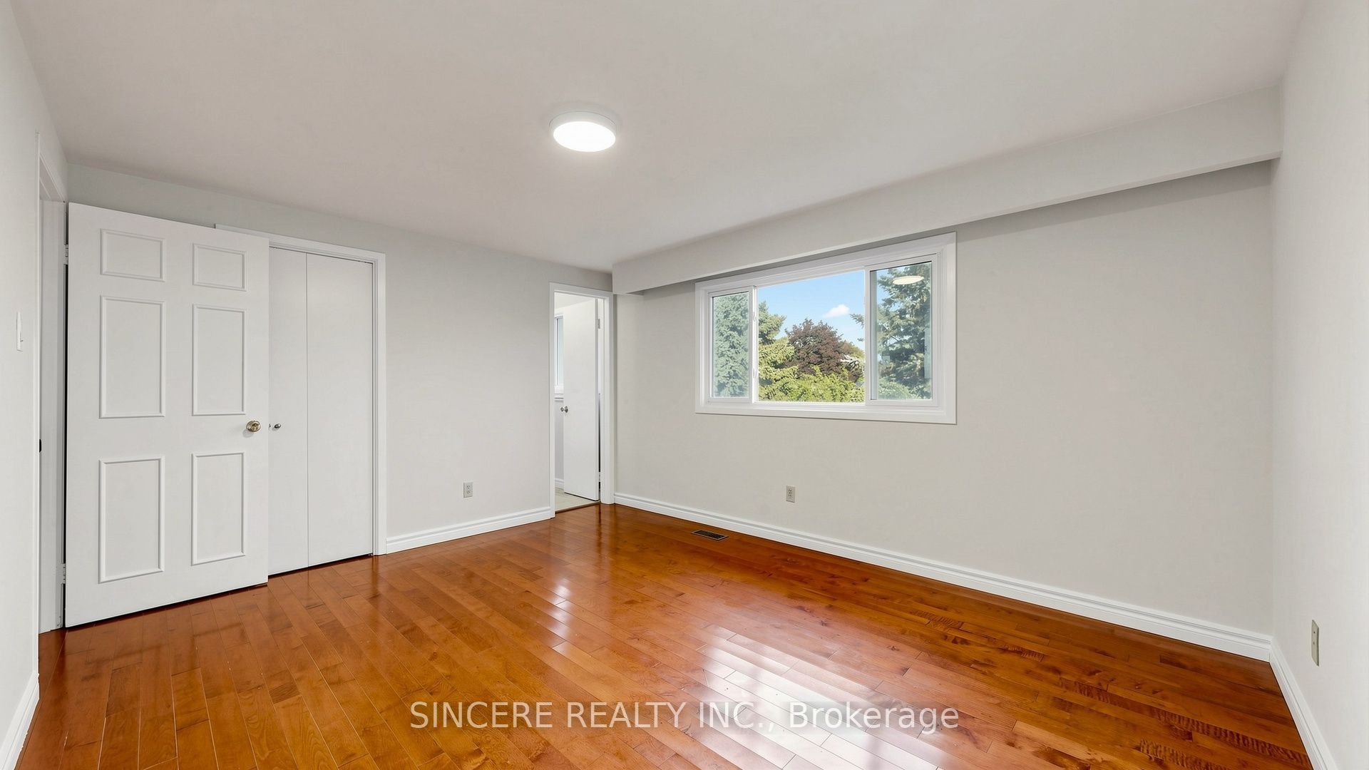 118 Candlewood Crescent Property Photo 27