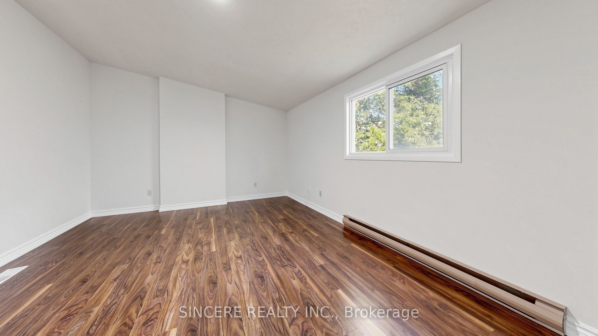 118 Candlewood Crescent Property Photo 36