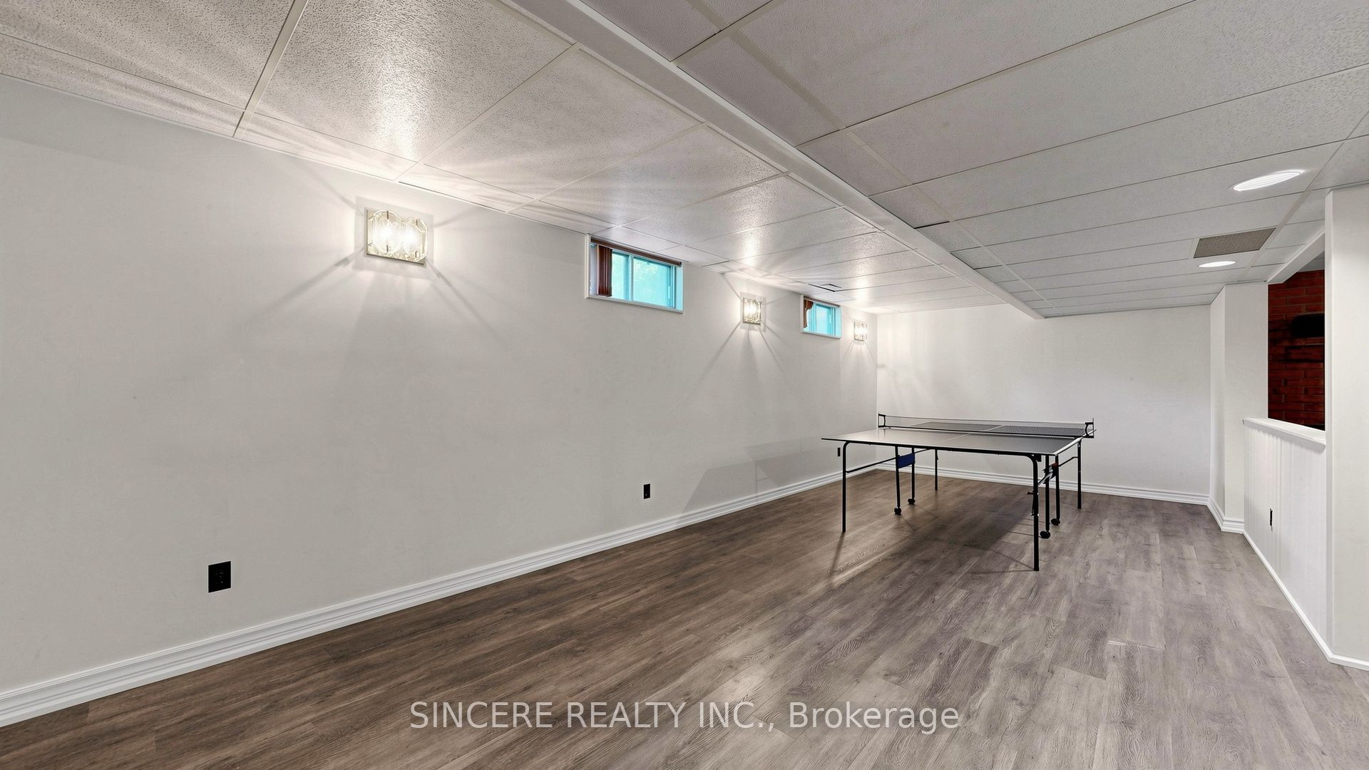 118 Candlewood Crescent Property Photo 46