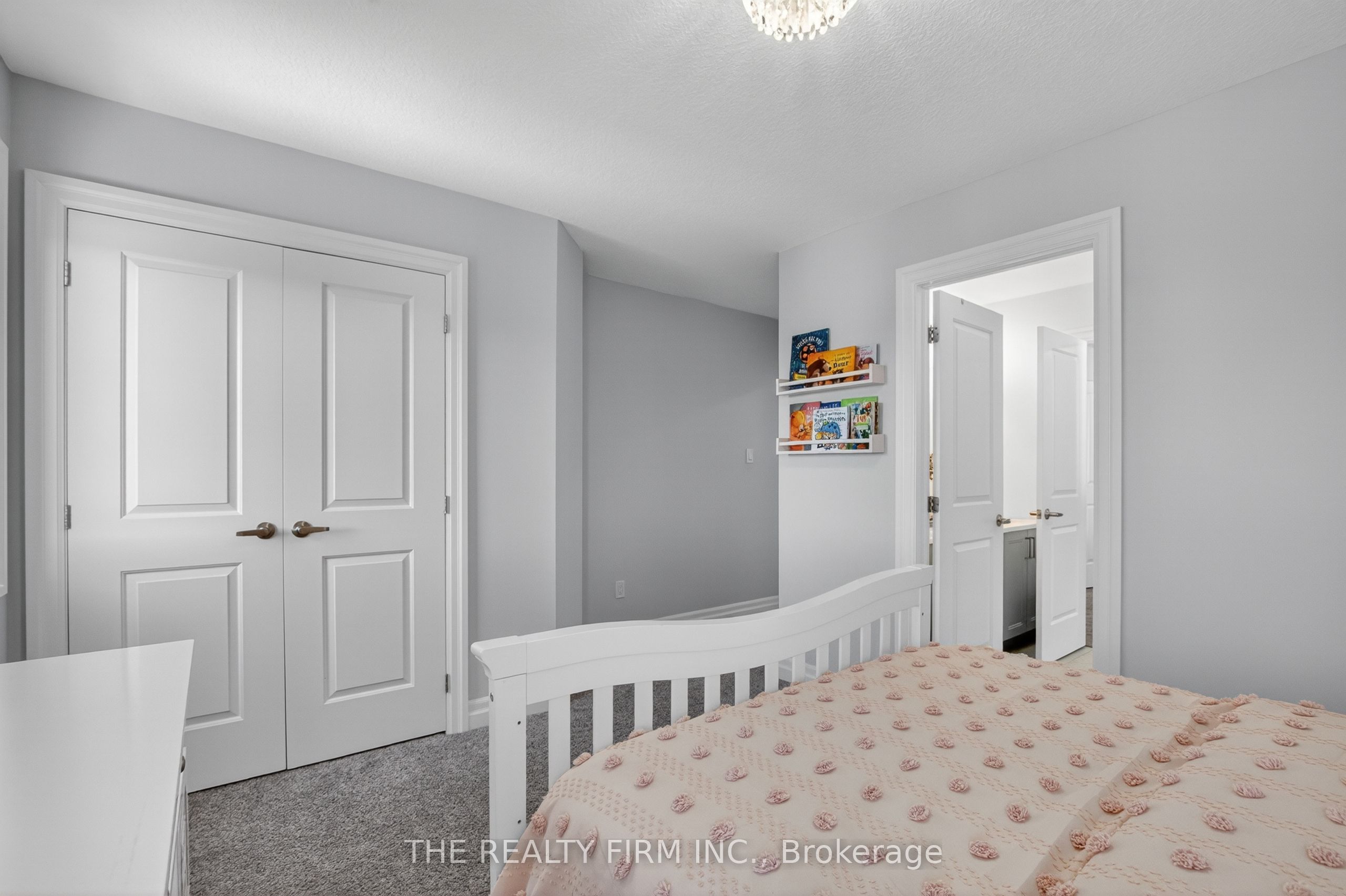 87 Daventry Way Property Photo 27