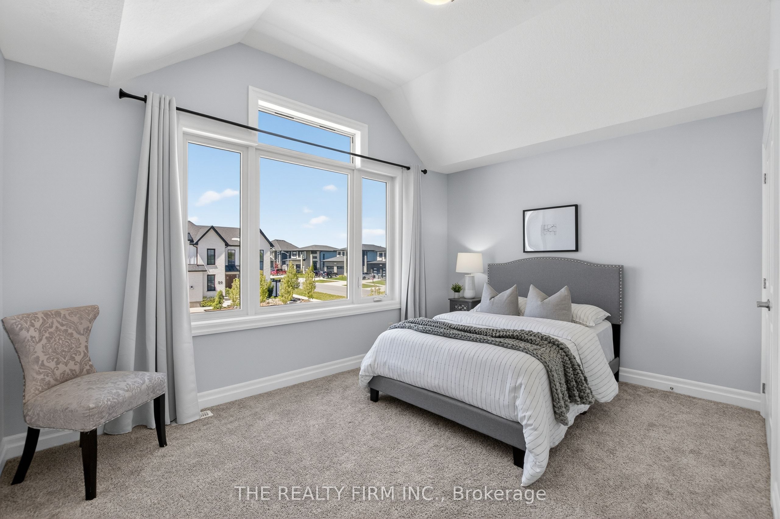 87 Daventry Way Property Photo 32