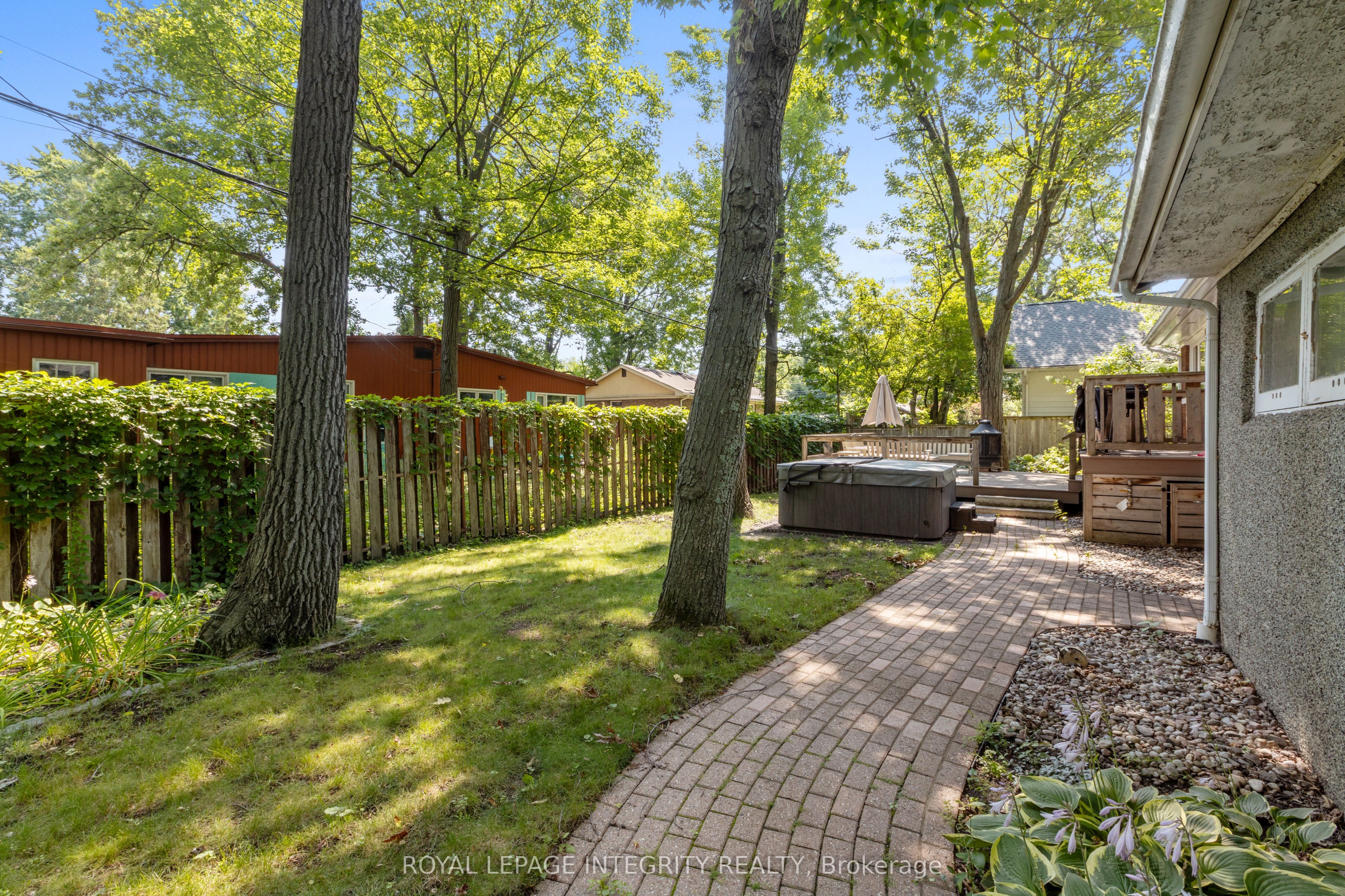 2183 Woodcrest Road Property Photo 31