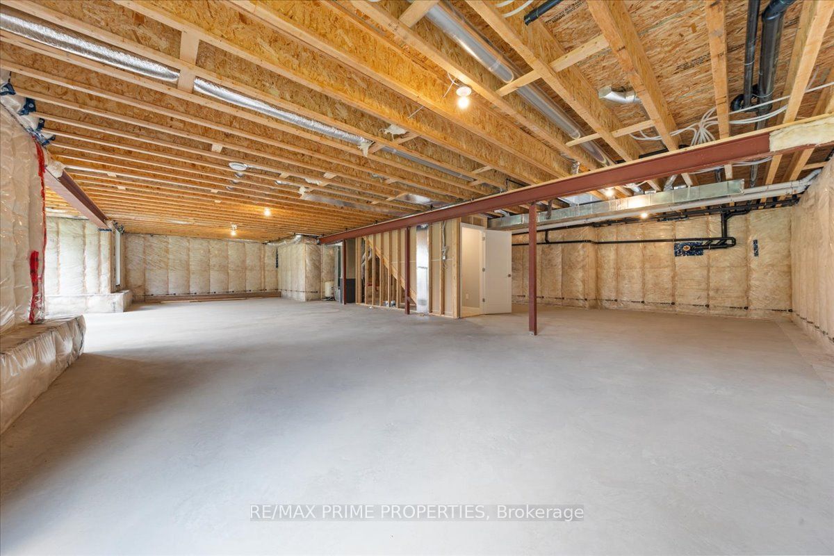 465 Pioneer Road Property Photo 33