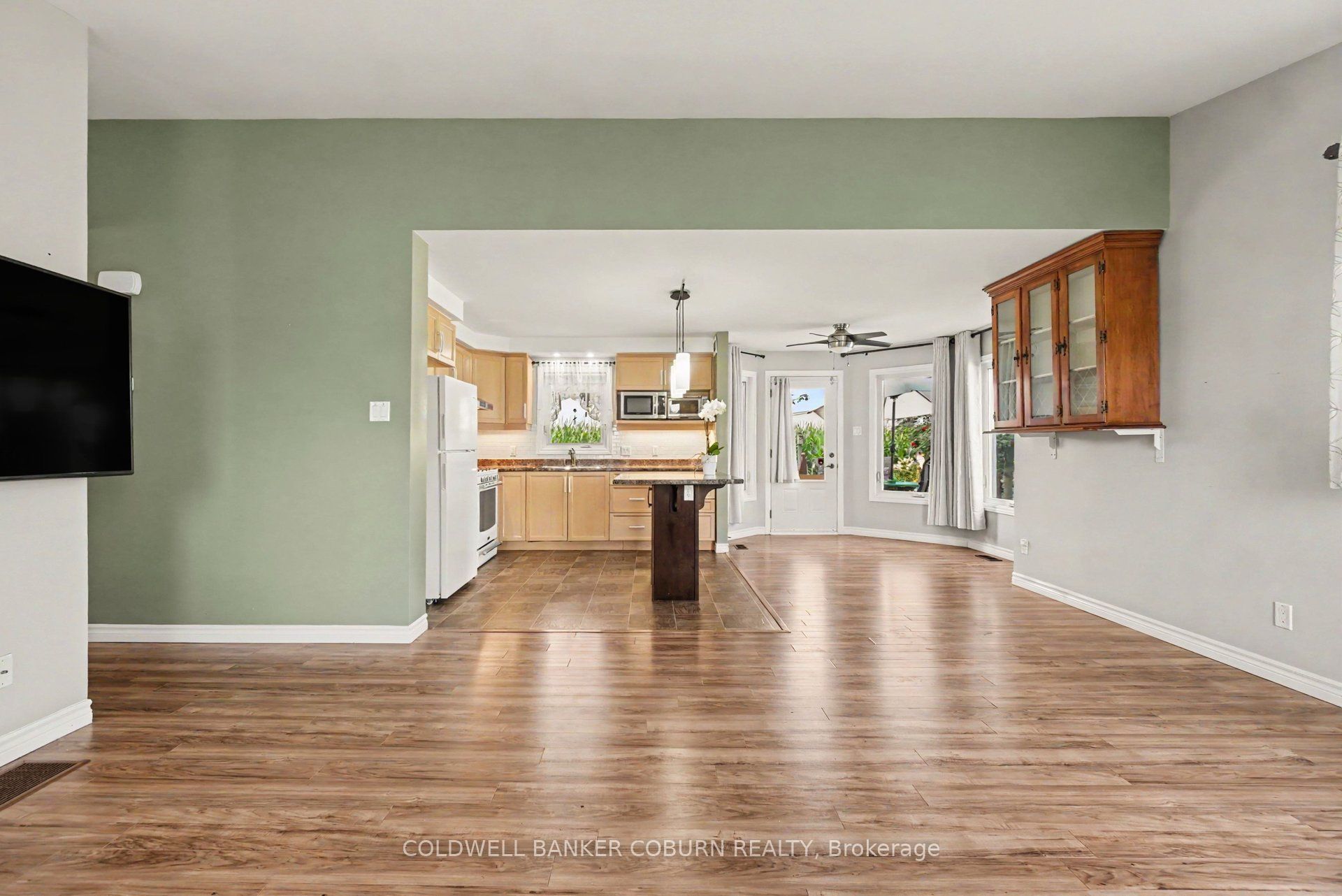 127 Elizabeth Drive Property Photo 17